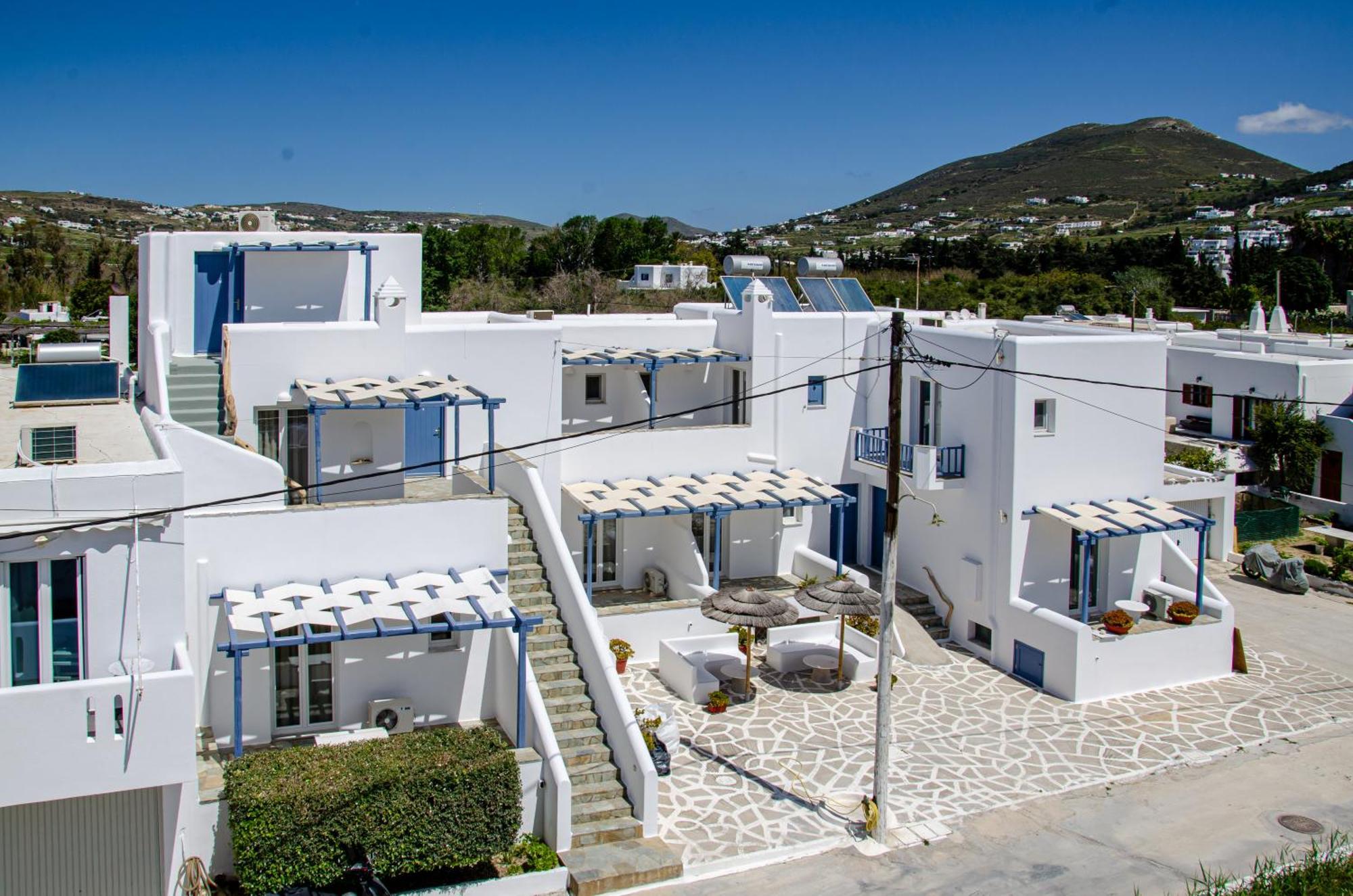 Livadia Parikia (Paros)