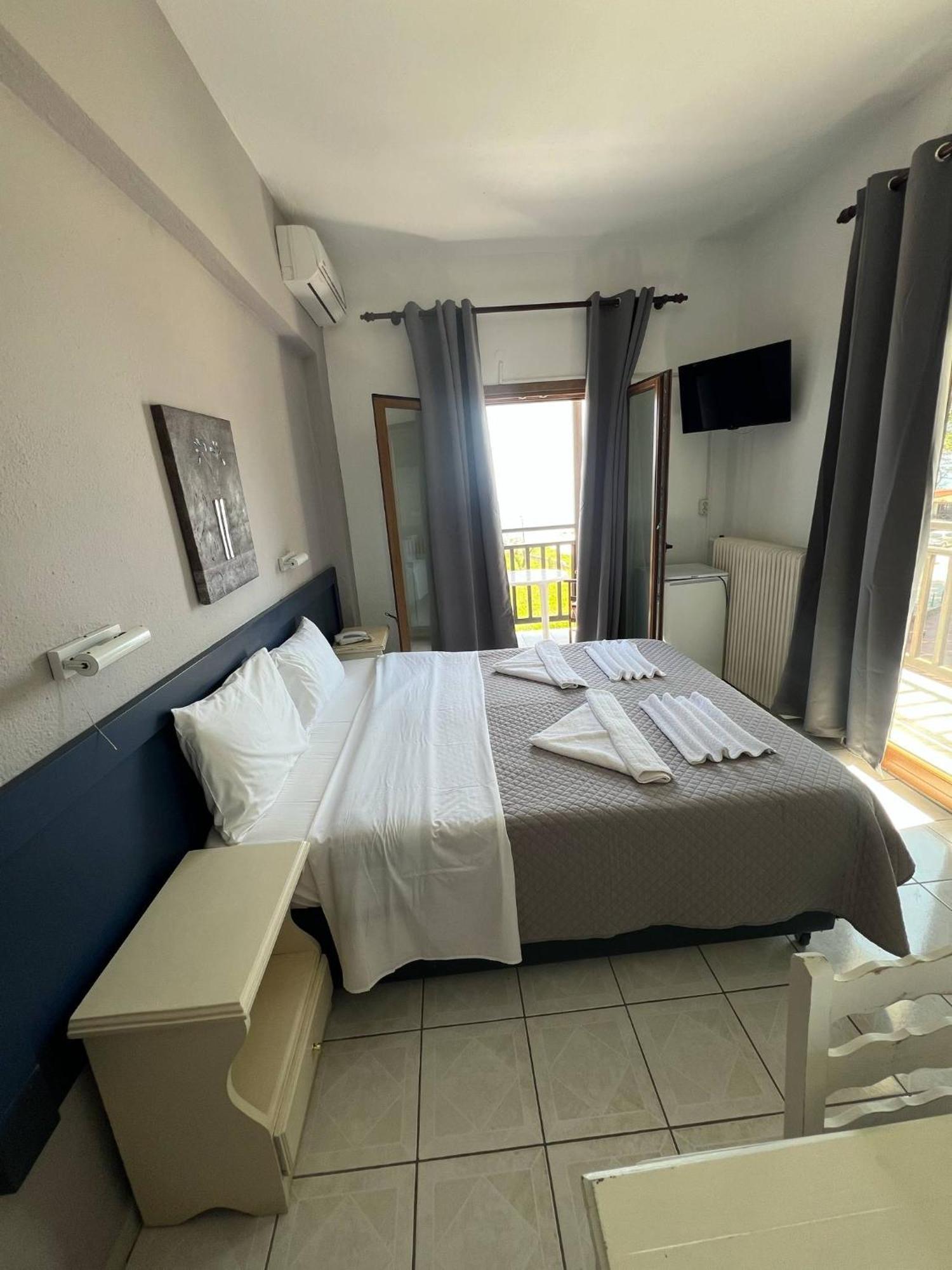 Hotel Zefiros 2*