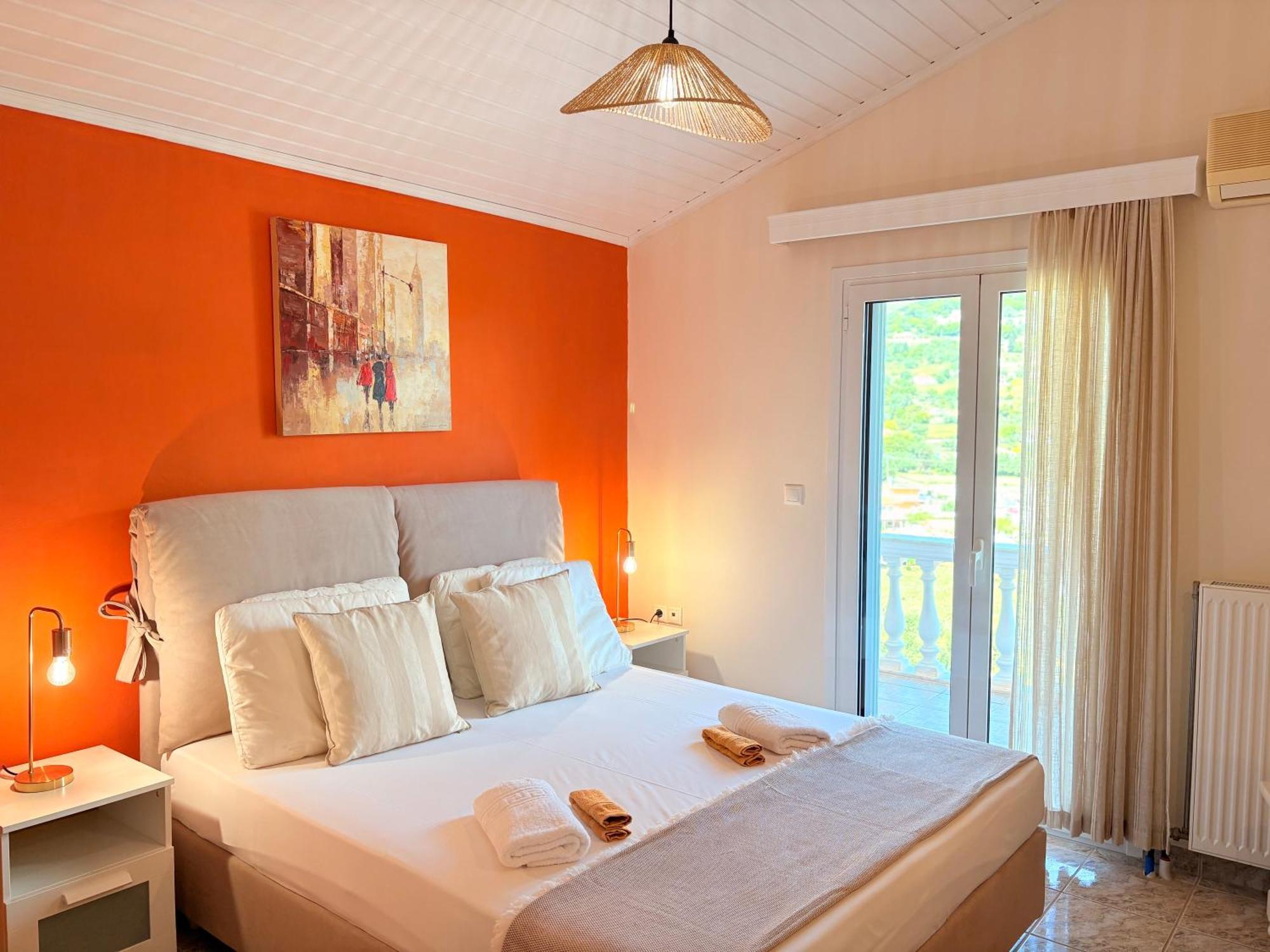 Myrtos Apartment 2*