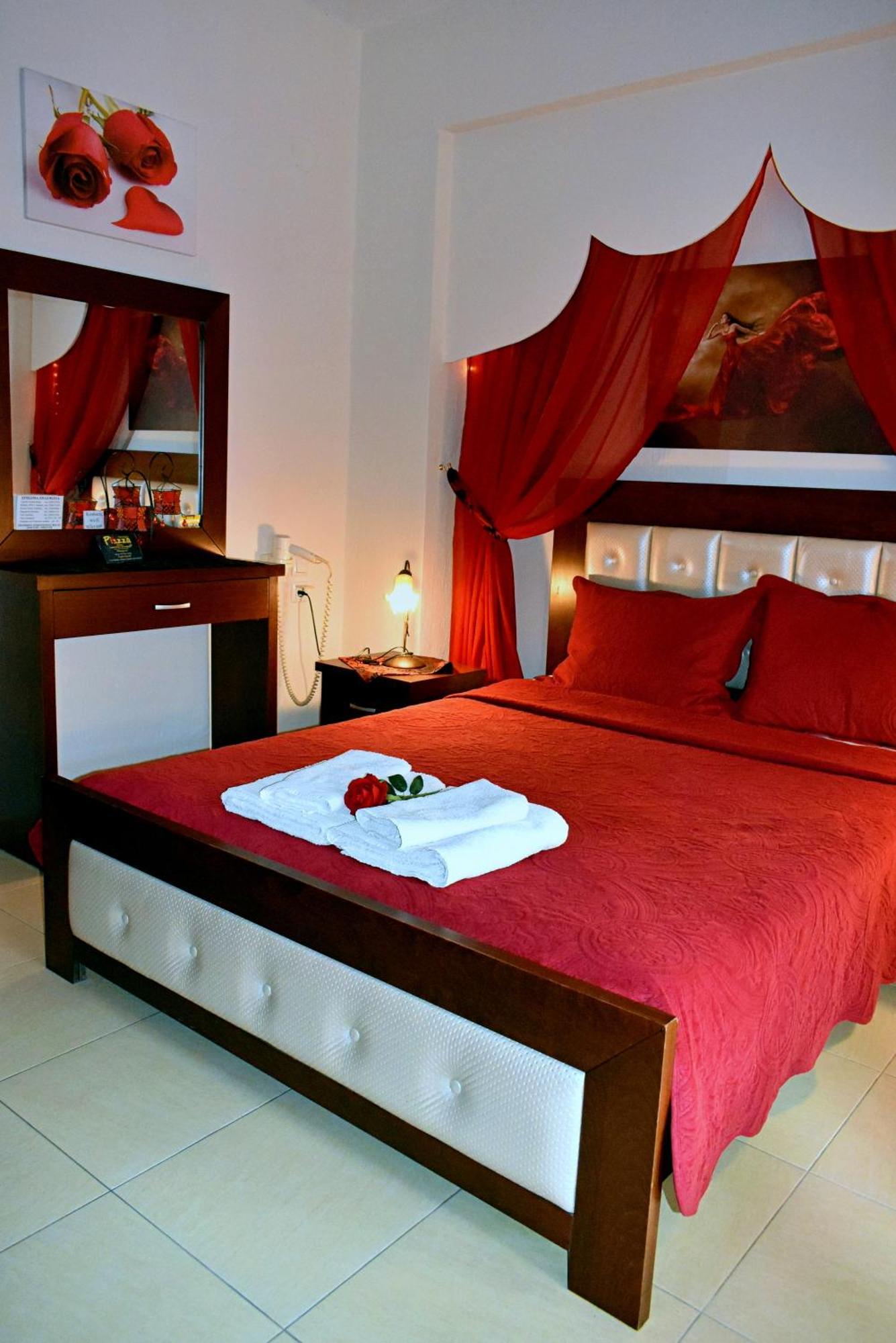 Relax Pozar Guest house *