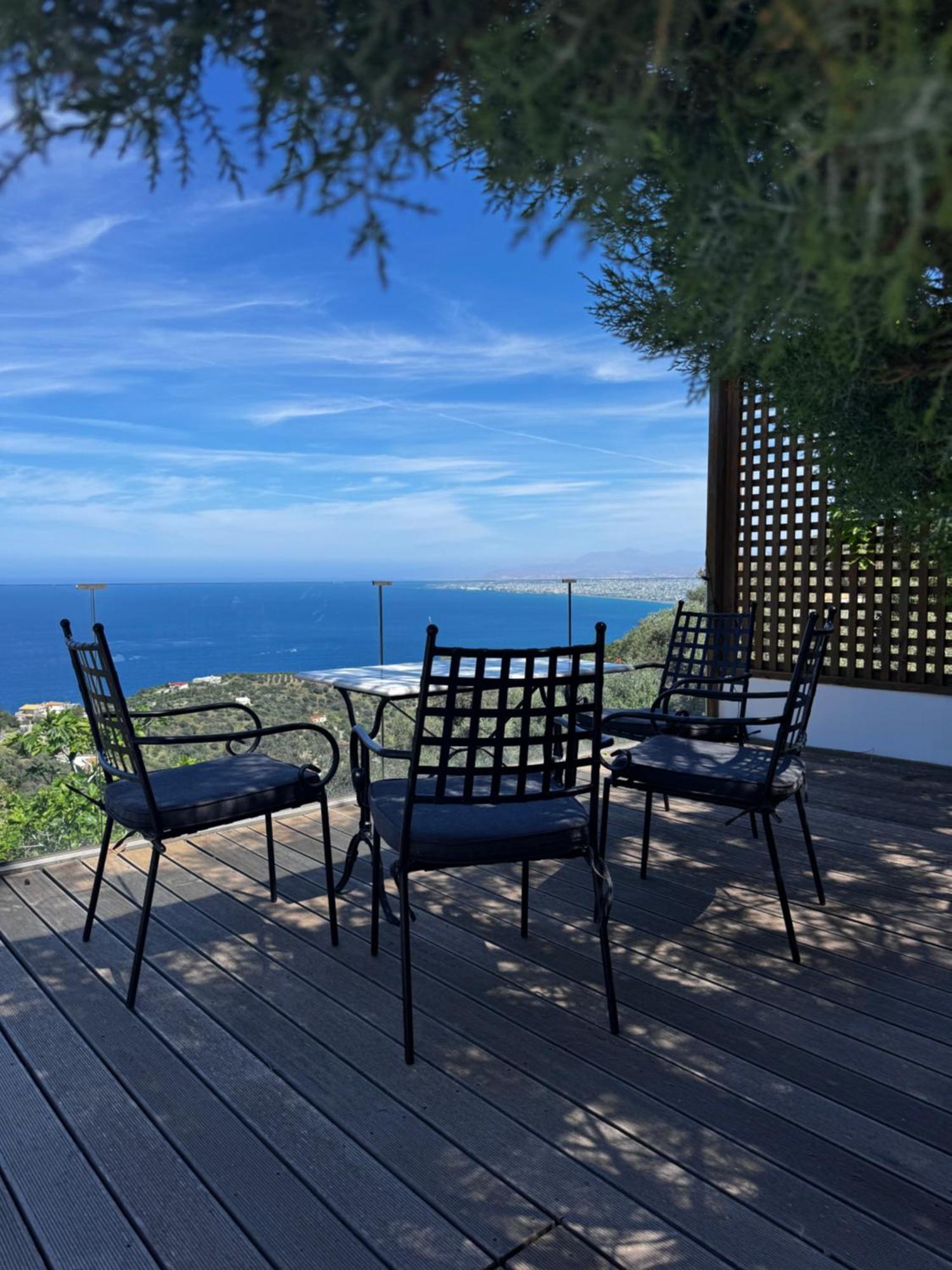 Artemis, Wine Dark Sea Villa