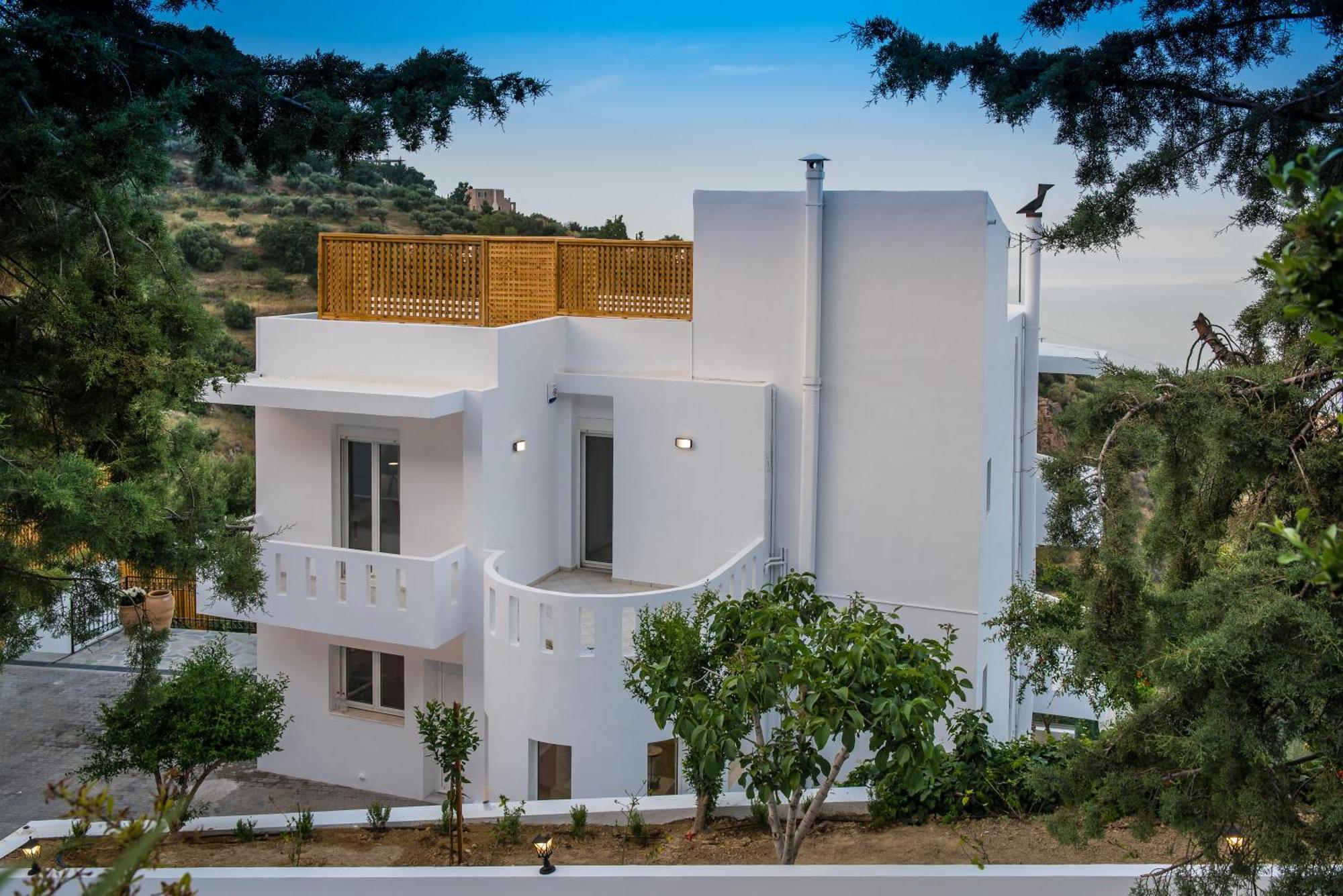 Villa Artemis, Wine Dark Sea