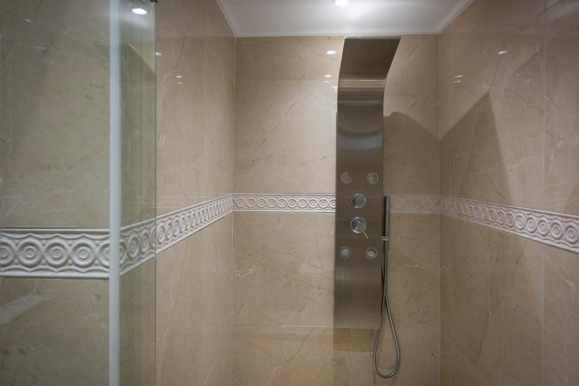 Artemis, Wine Dark Sea Villa