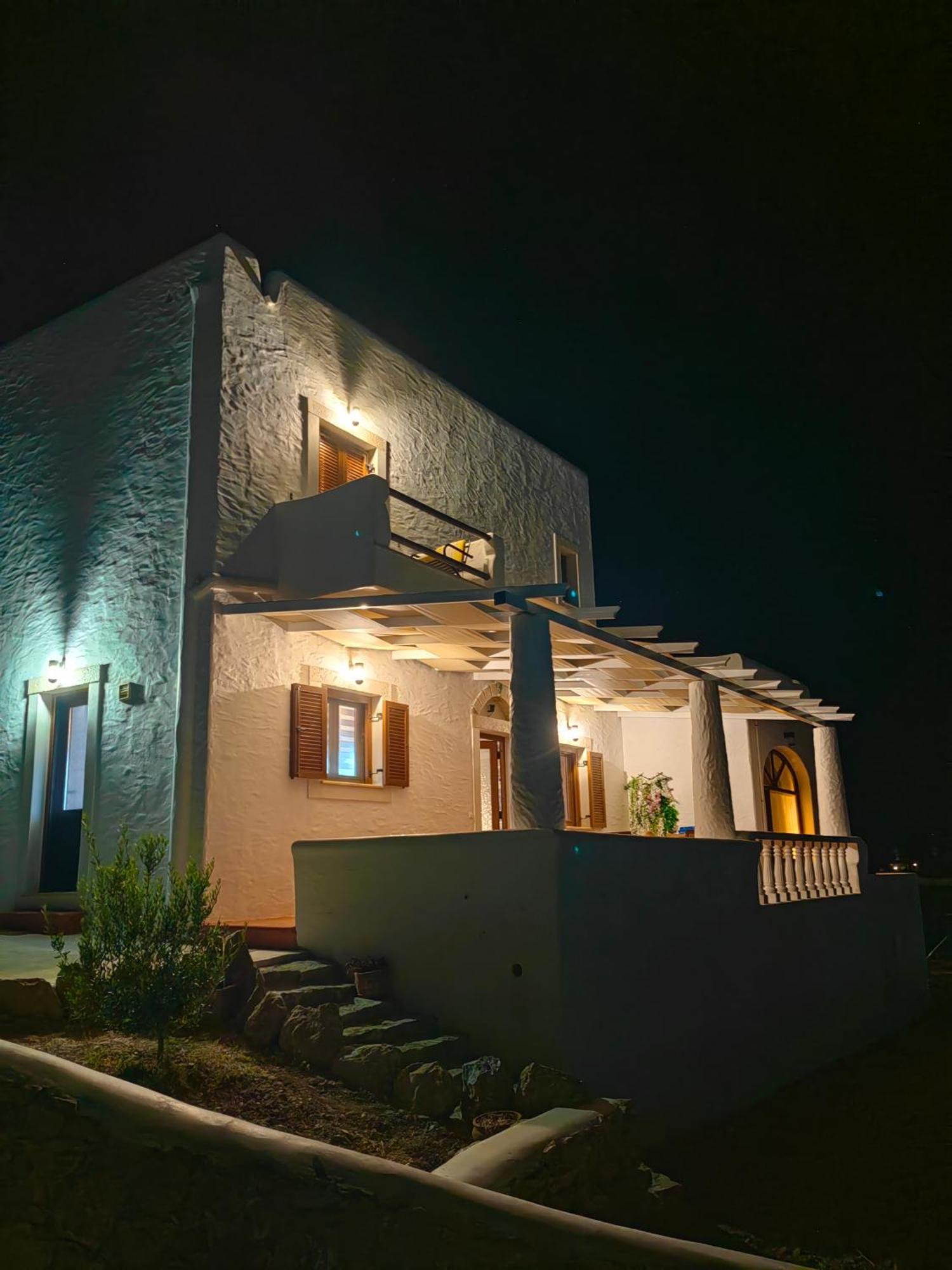 Holiday home Manos' Edem *