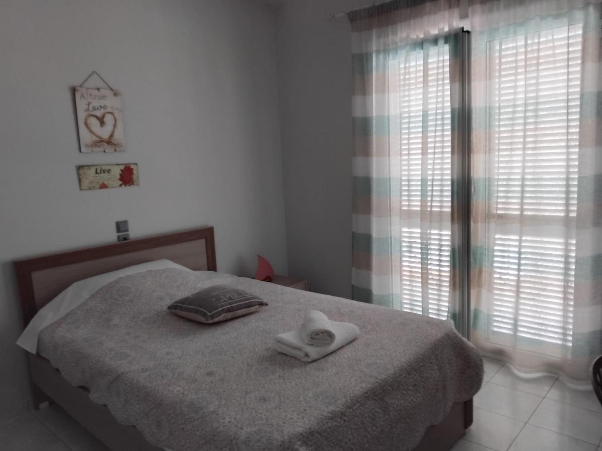 σπίτι δίπλα στην θάλασσα * Patras