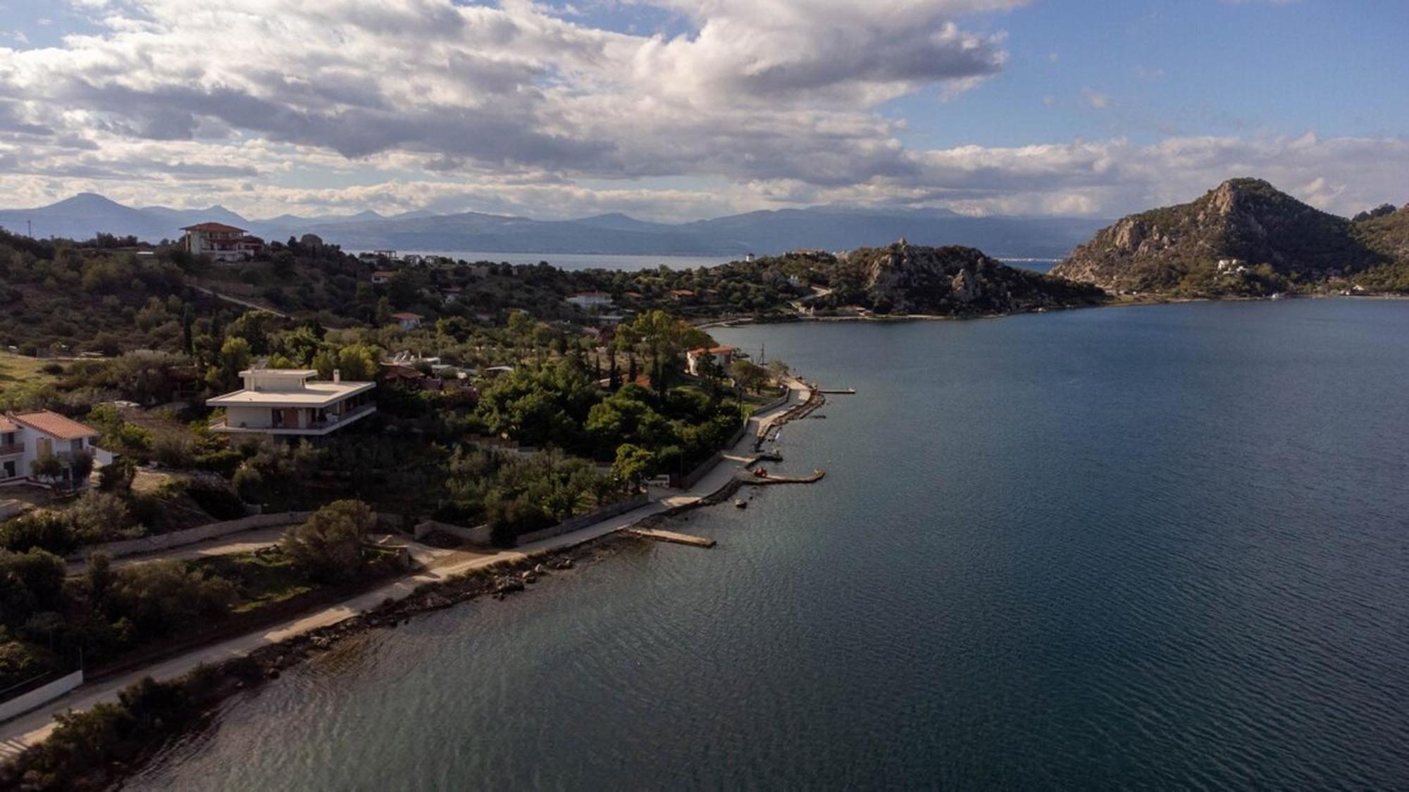 Villa Bellavista At Heraion Lagoon Loutraki (Corinthia)