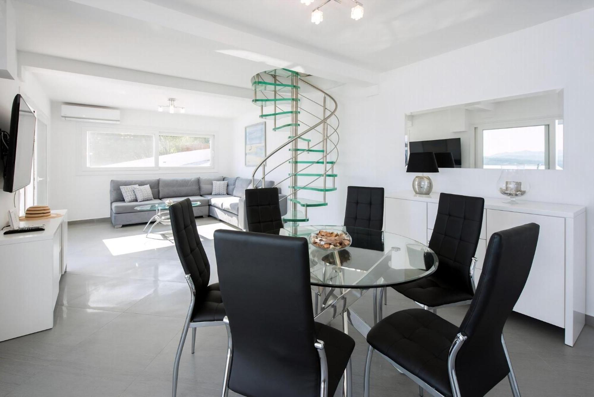Villa Thea Pyrgi: Seaside Serenity With Private Pool Pyrgi (Corfu)