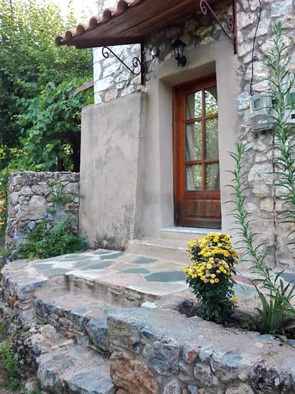 Traditional Stone Build Private Apartment *
