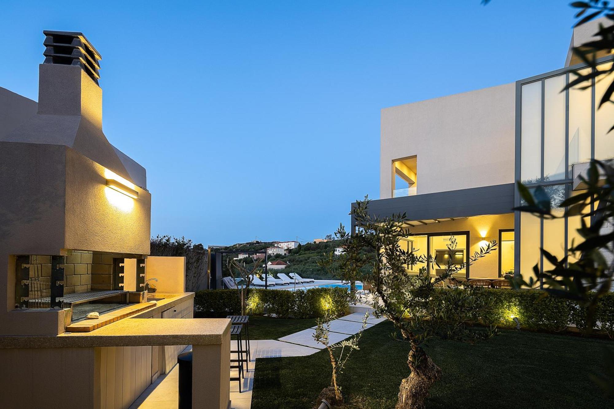 Royal Bird Private Villa