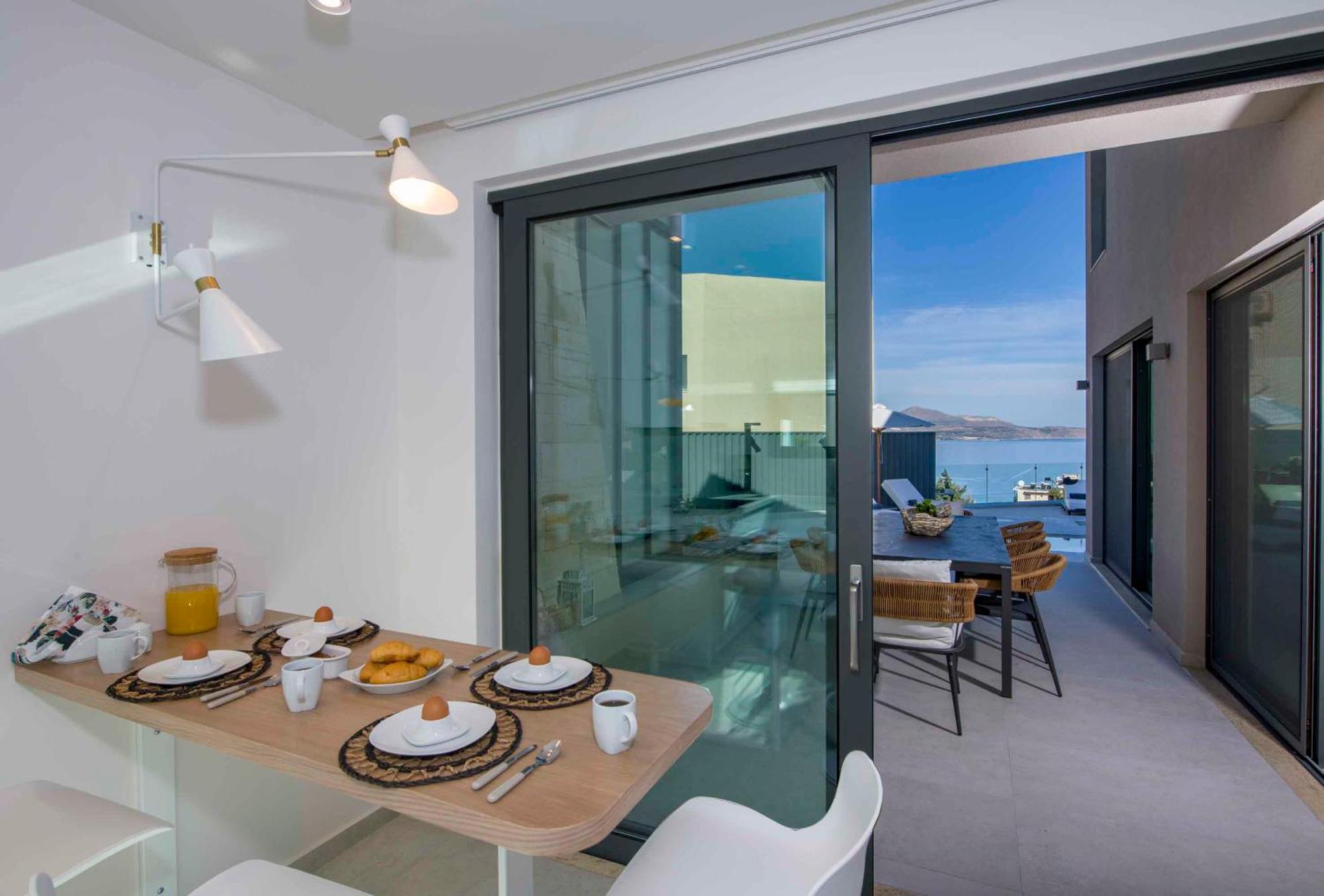 Royal Bird Private Villa *