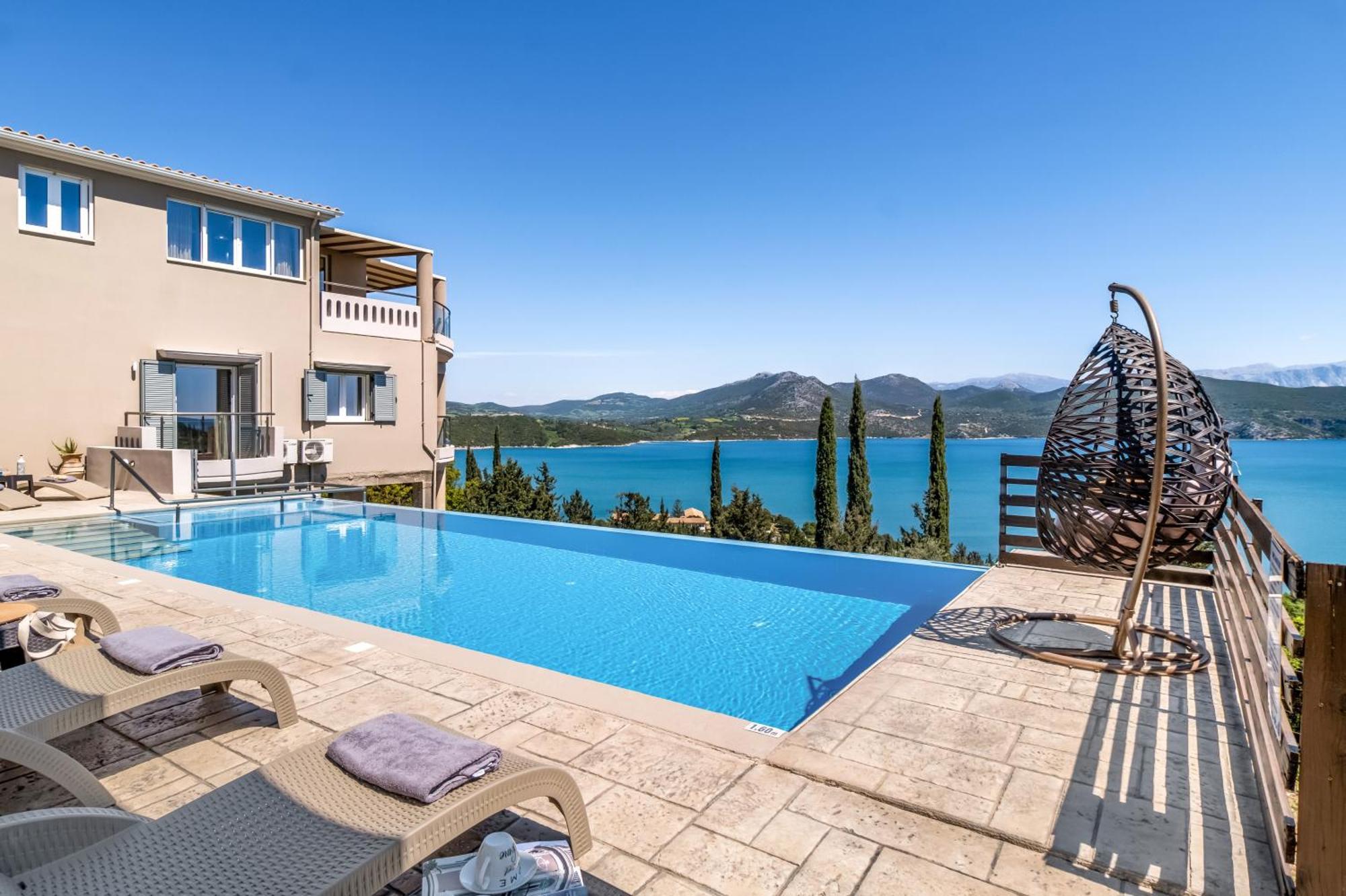 Vosalia Villa *