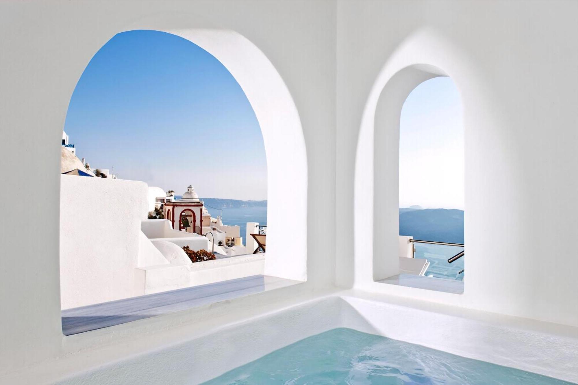 Venetian-Style Santorini Villa 1 Bedroom Villa Astroglia Beautiful Caldera Sea Views Private Jacuzzi Fira Fira (Santorini)