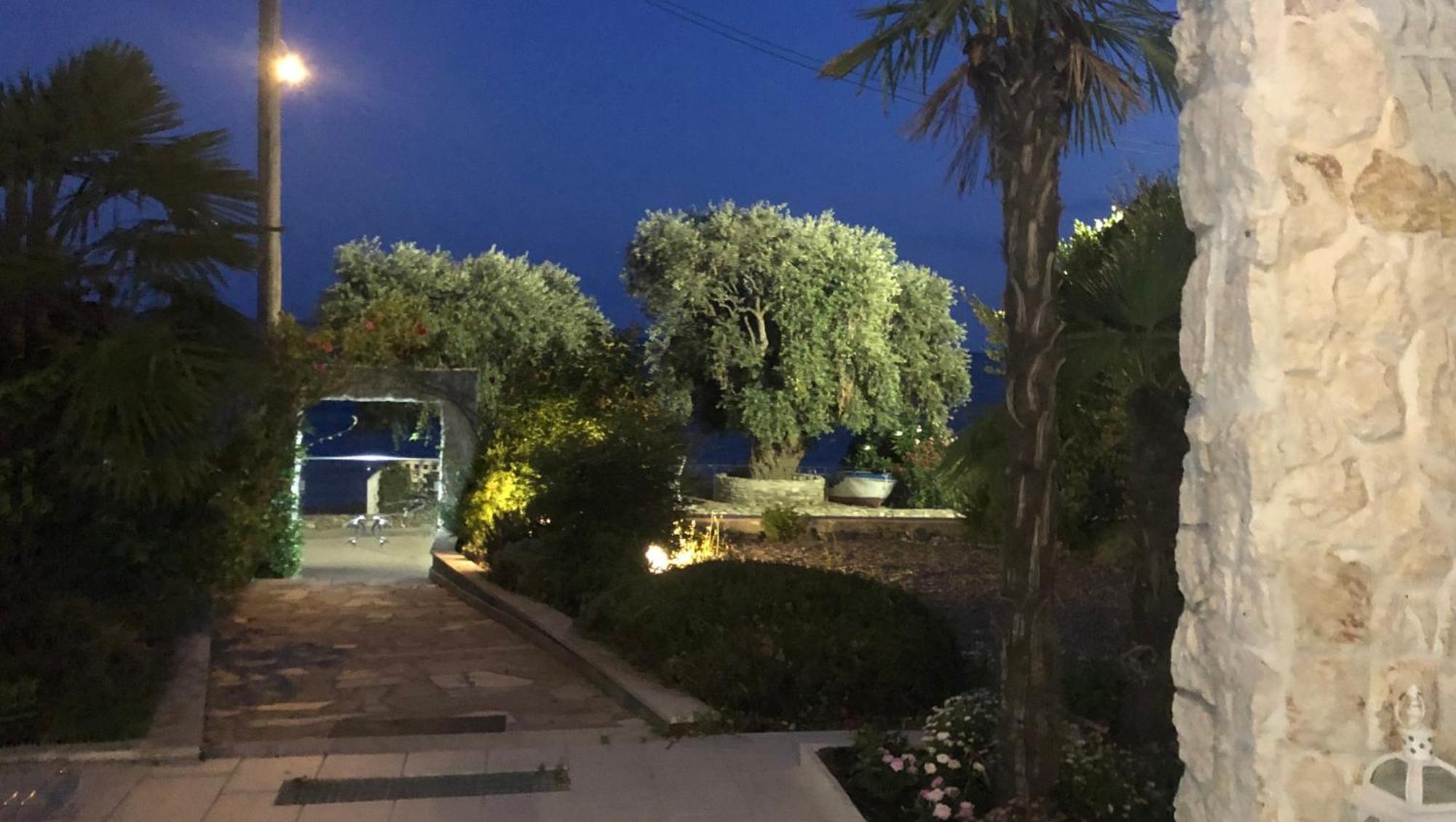 Holiday home Mara με ιδιωτική παραλία