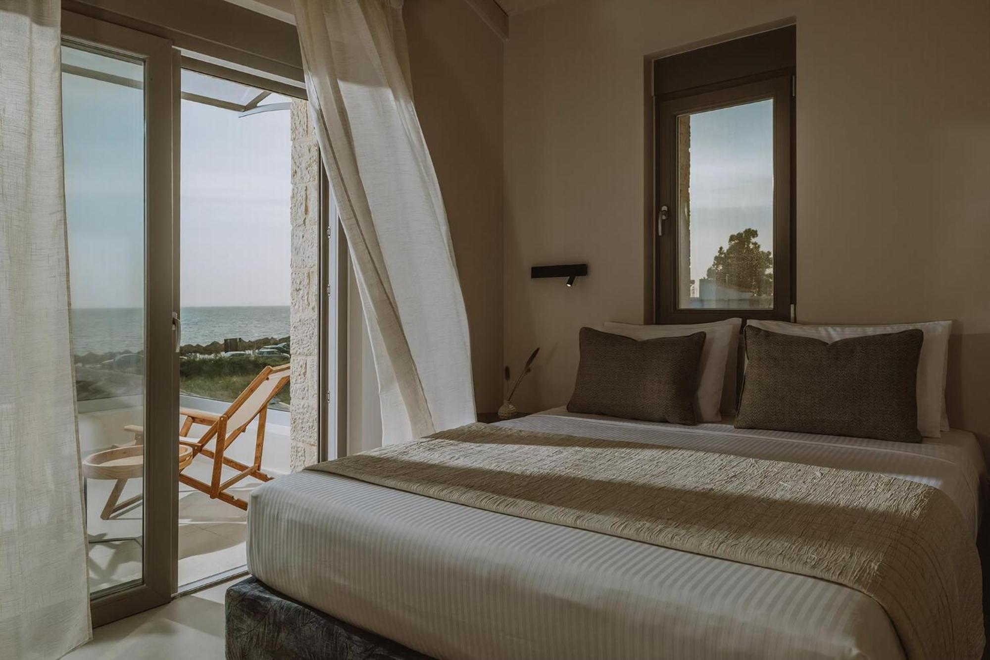Grand Two Master Bedroom With Private Pool Nsv Kanali Preveza