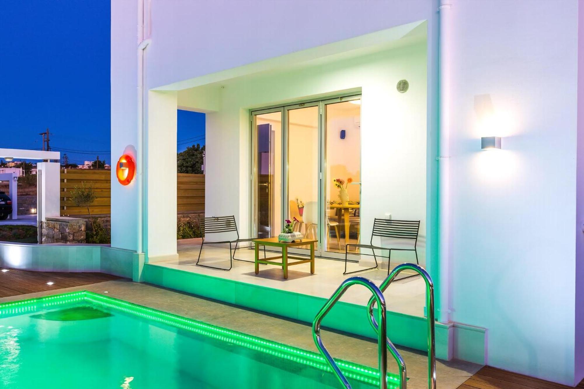 Villa Tv-R Villa Eeanthe 3 Bedrooms Rethymno