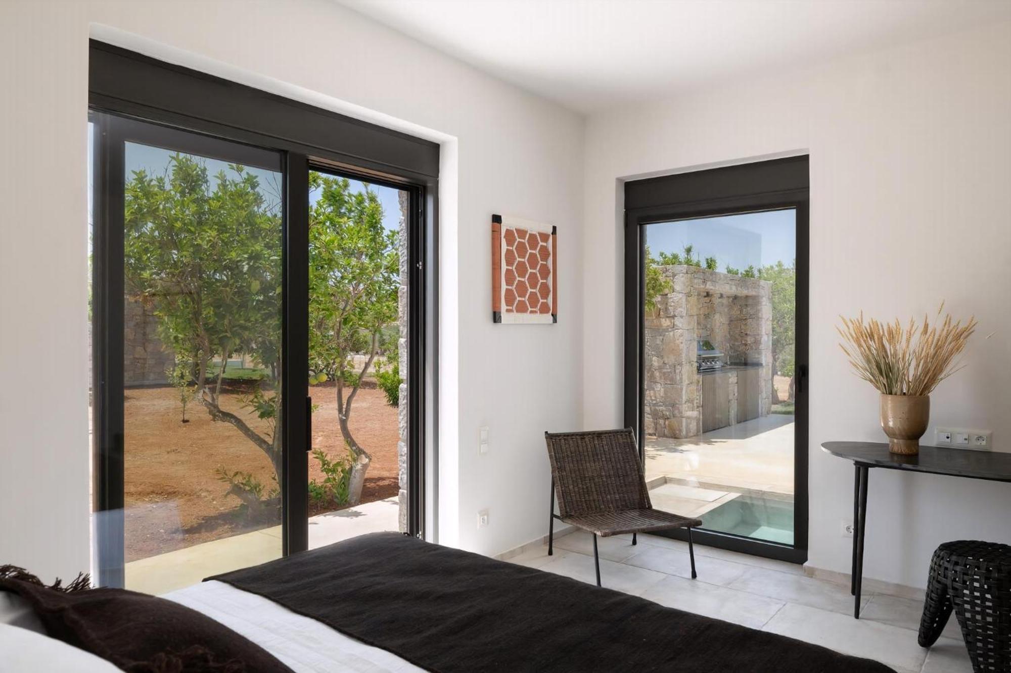 Villa Exquisite Crete Laurel Large Private Pool Modern Furnishing Bbq Rethymno