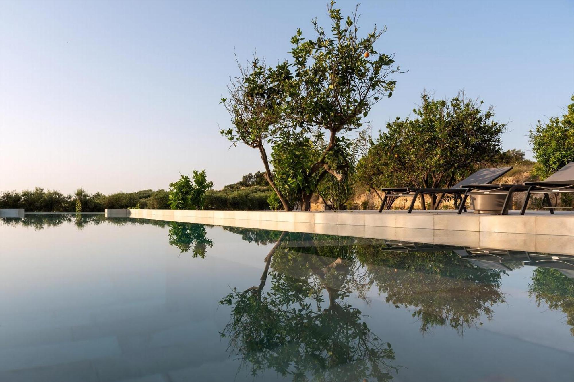 Exquisite Crete Laurel Large Private Pool Modern Furnishing Bbq Rethymno *
