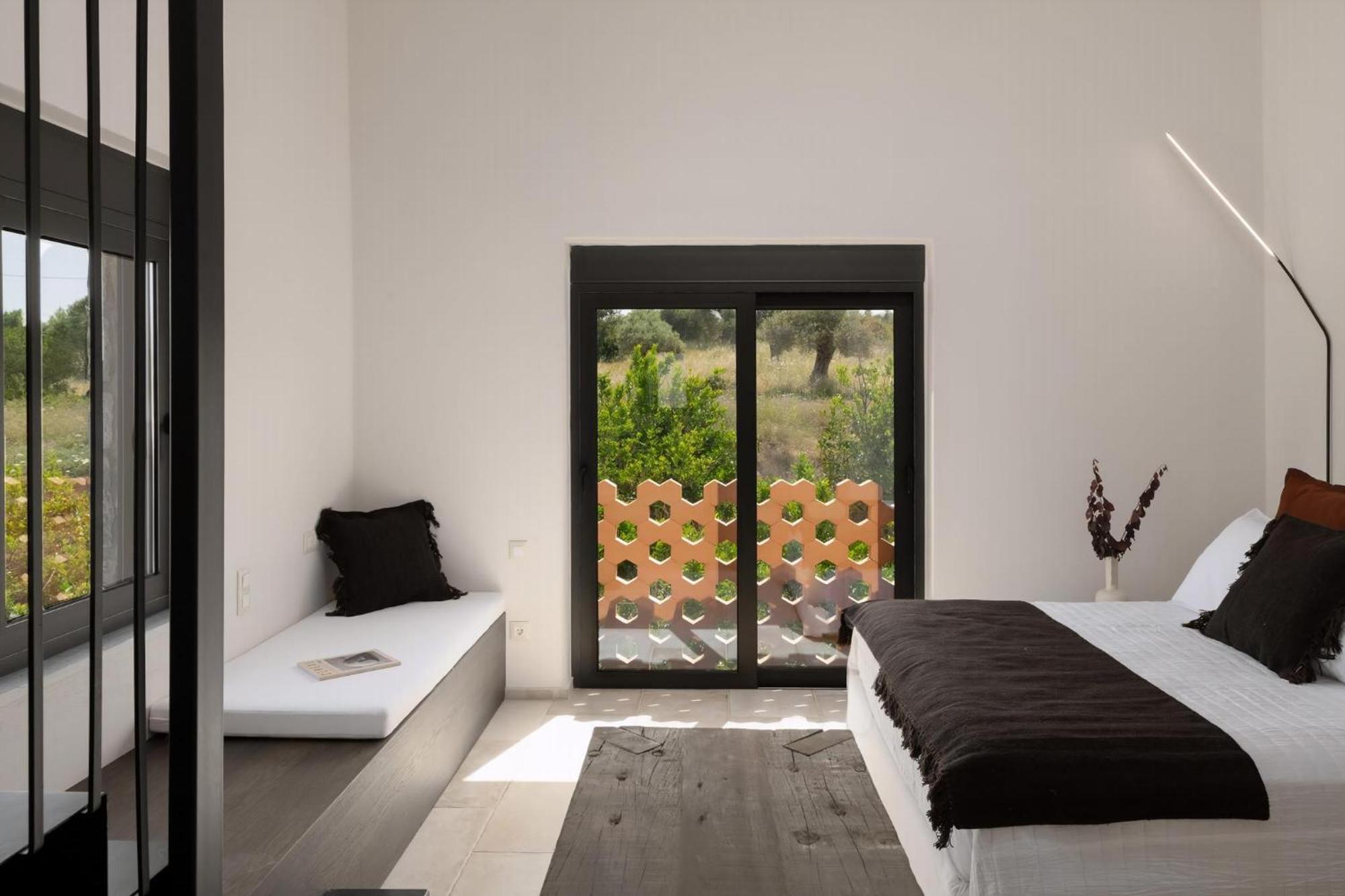 Villa Exquisite Crete Laurel Large Private Pool Modern Furnishing Bbq Rethymno *