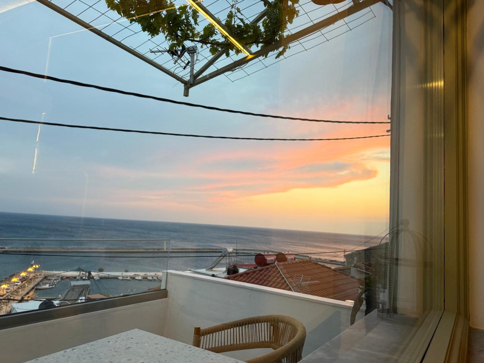 Apartment Michalelis Loft & Cave Plomari