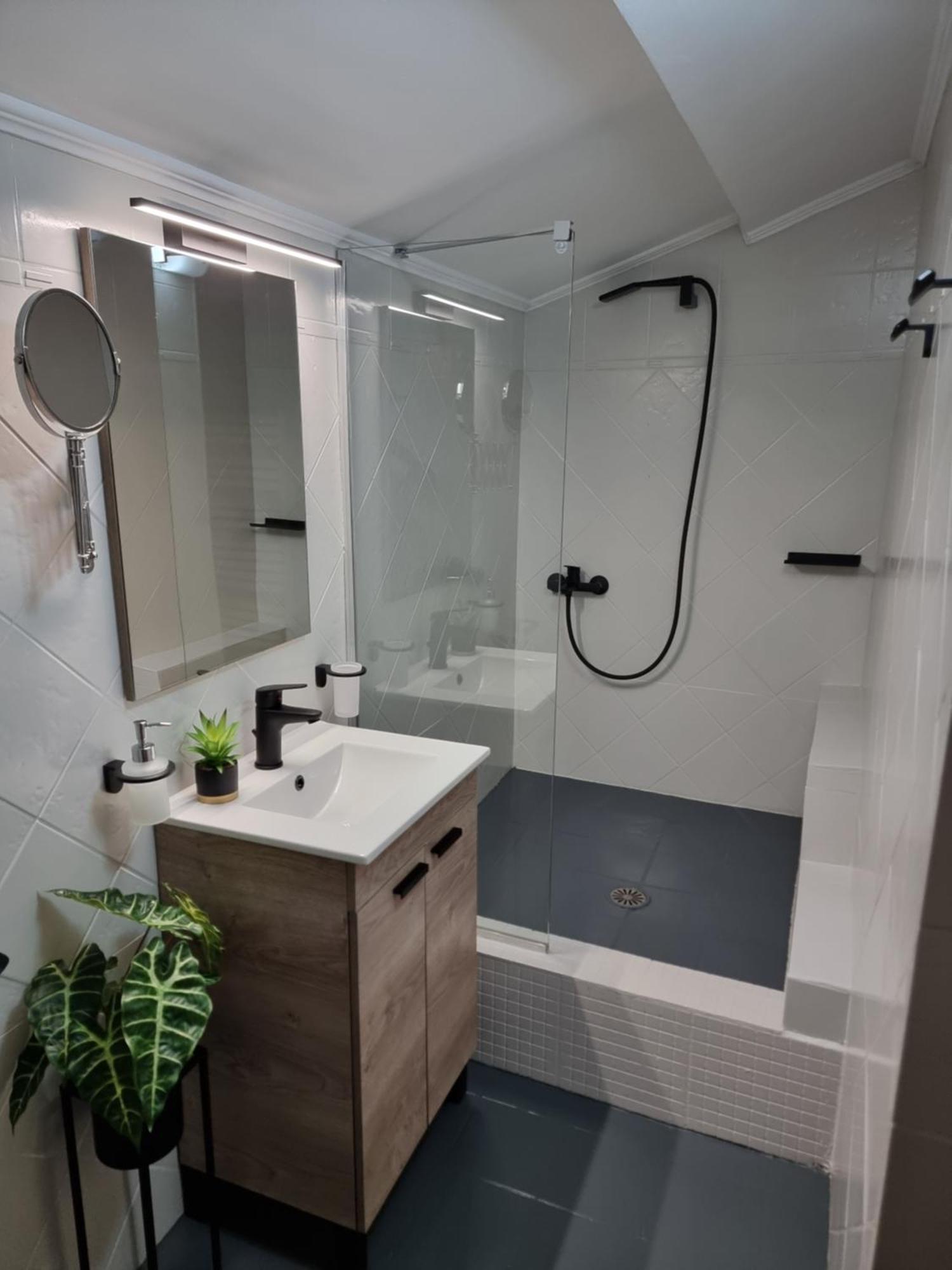 Pantheon Apartment *