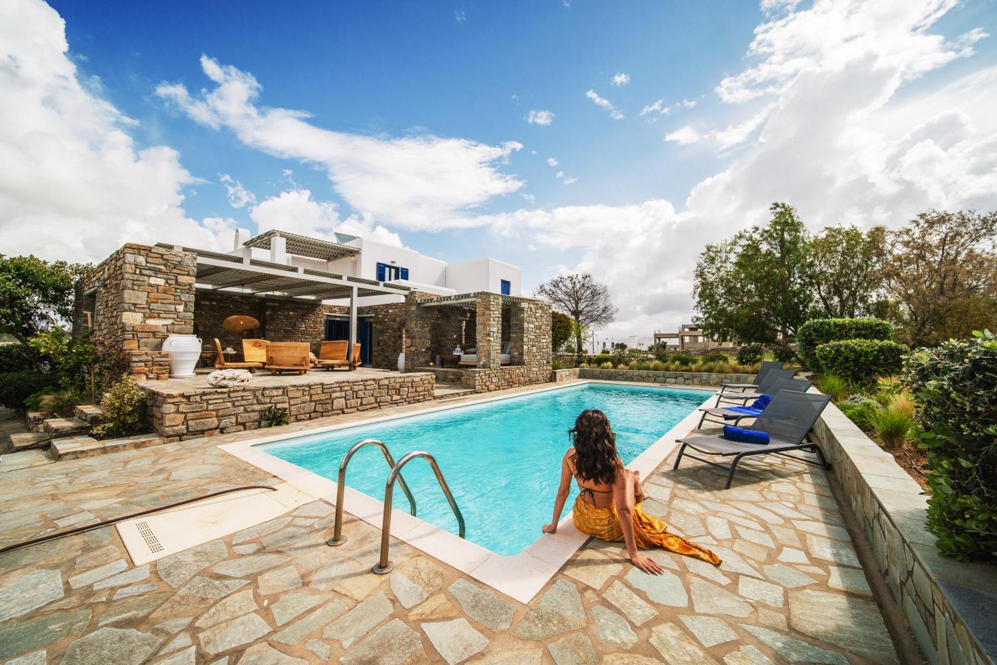 Ohana Paros * Chrisi Akti (Paros)