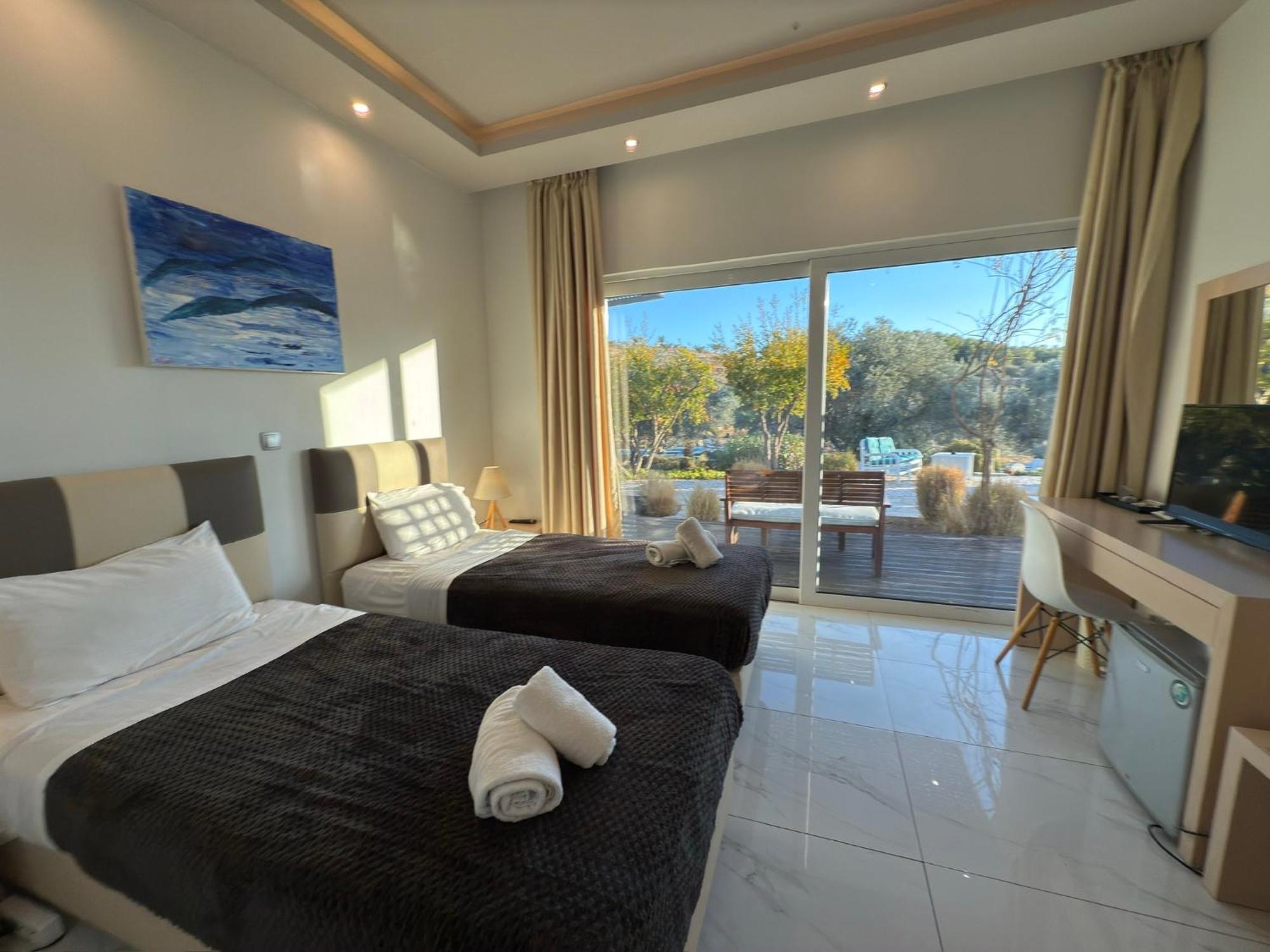 Sunny Villa Koilas