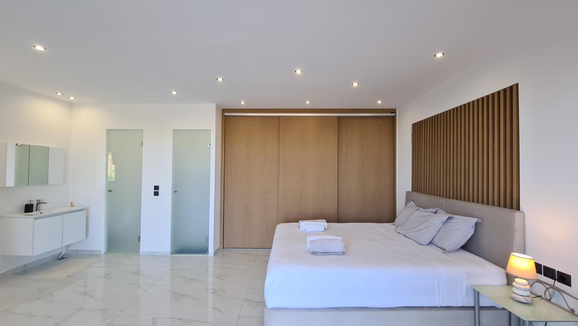 Villa Sunny Koilas