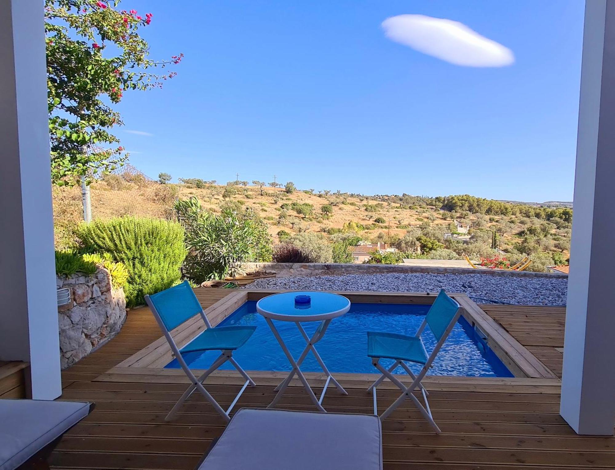 Sunny Villa