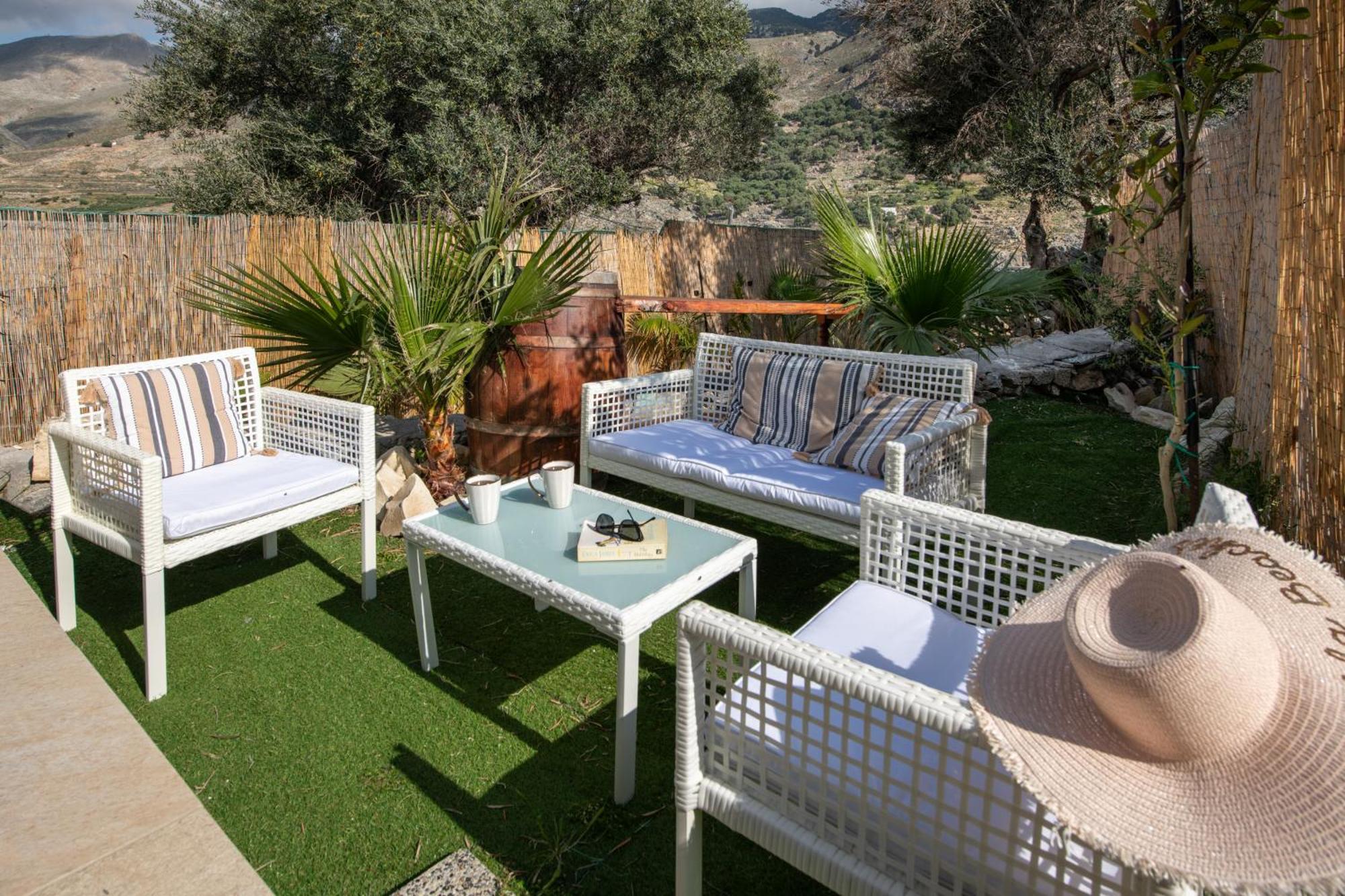 Iasmos Holiday home *