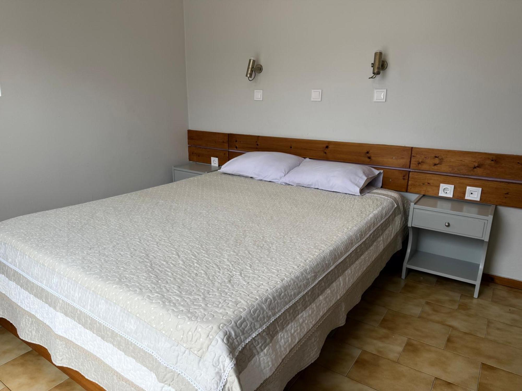 Apartment Konstantinos *