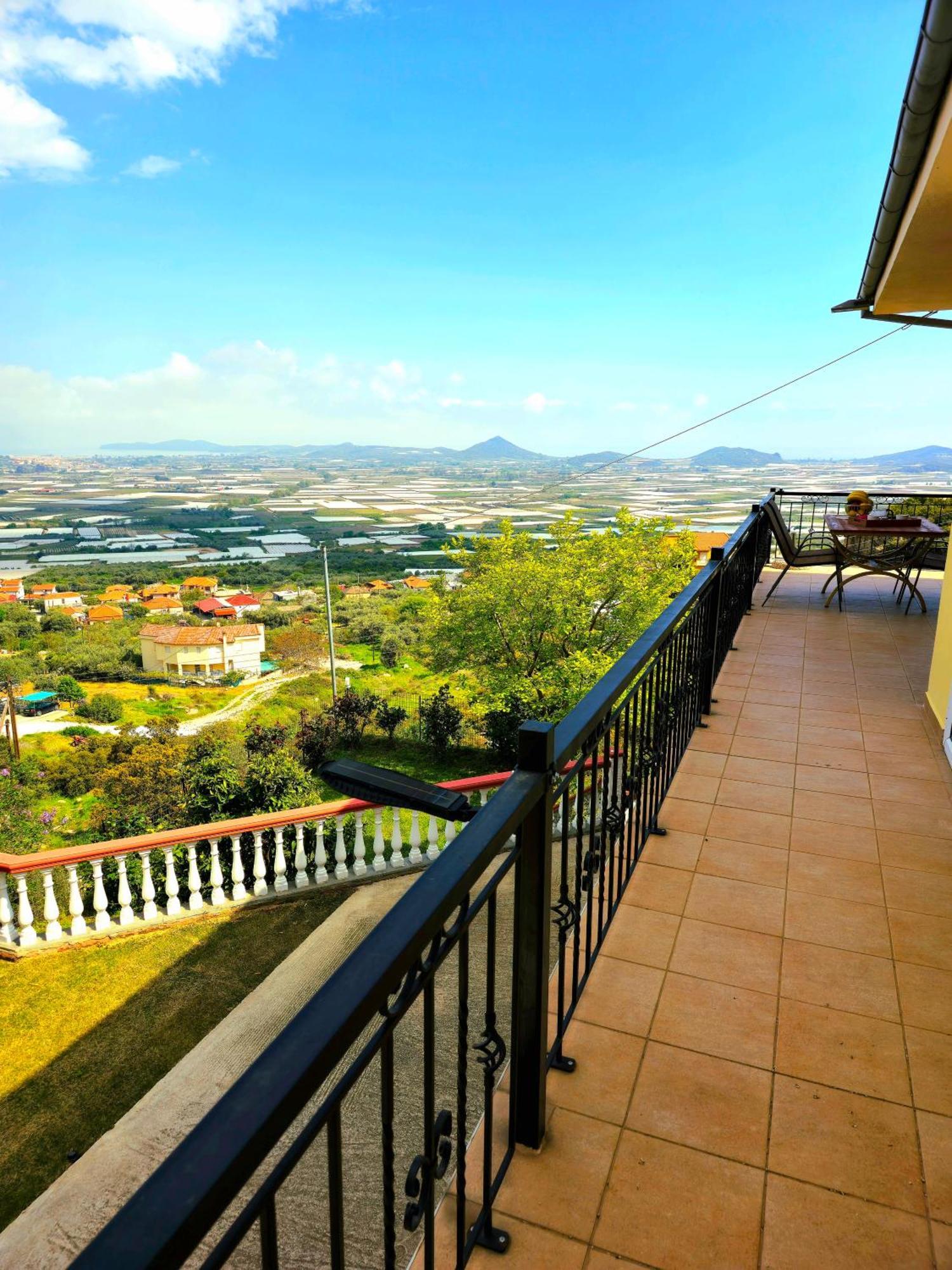 Mountain Paradise Apartment Elevtherai