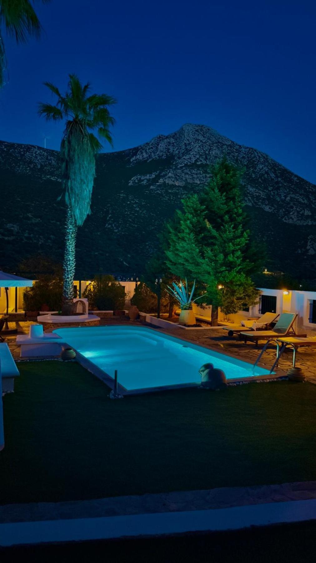 Mairy's ηouse * Aliki (Boeotia)