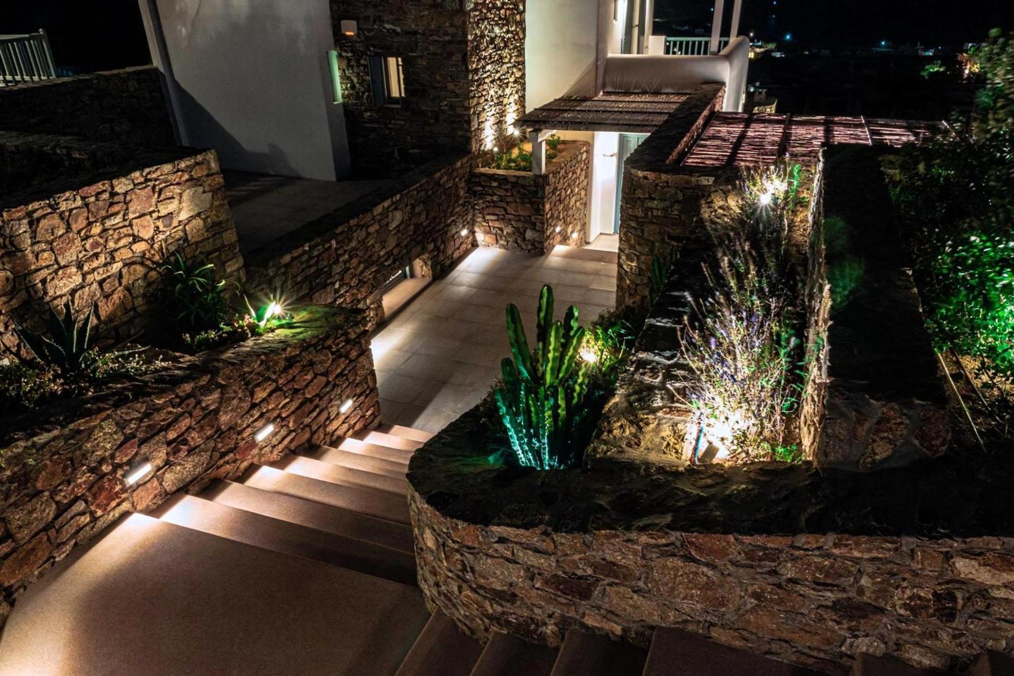 Villa Splendid Mykonos Villa Villa Agape 5 Bedrooms Private Pool With Stunning Sea Views Outdoor Lounge Dining Area Hot Tub Kalafatis