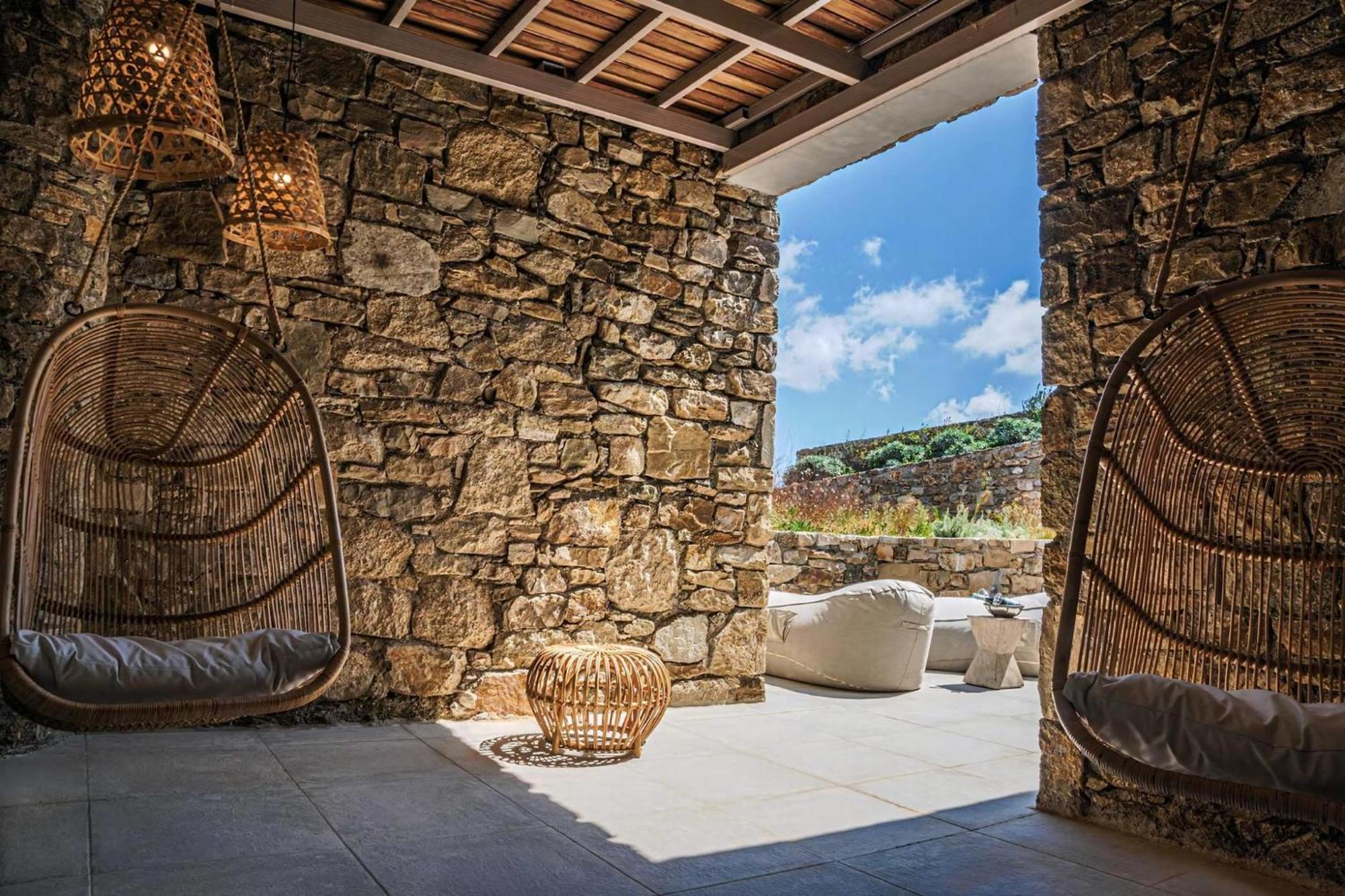 Villa Splendid Mykonos Villa Villa Agape 5 Bedrooms Private Pool With Stunning Sea Views Outdoor Lounge Dining Area Hot Tub Kalafatis