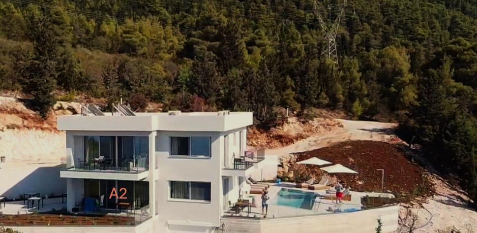 Calma Lefkada