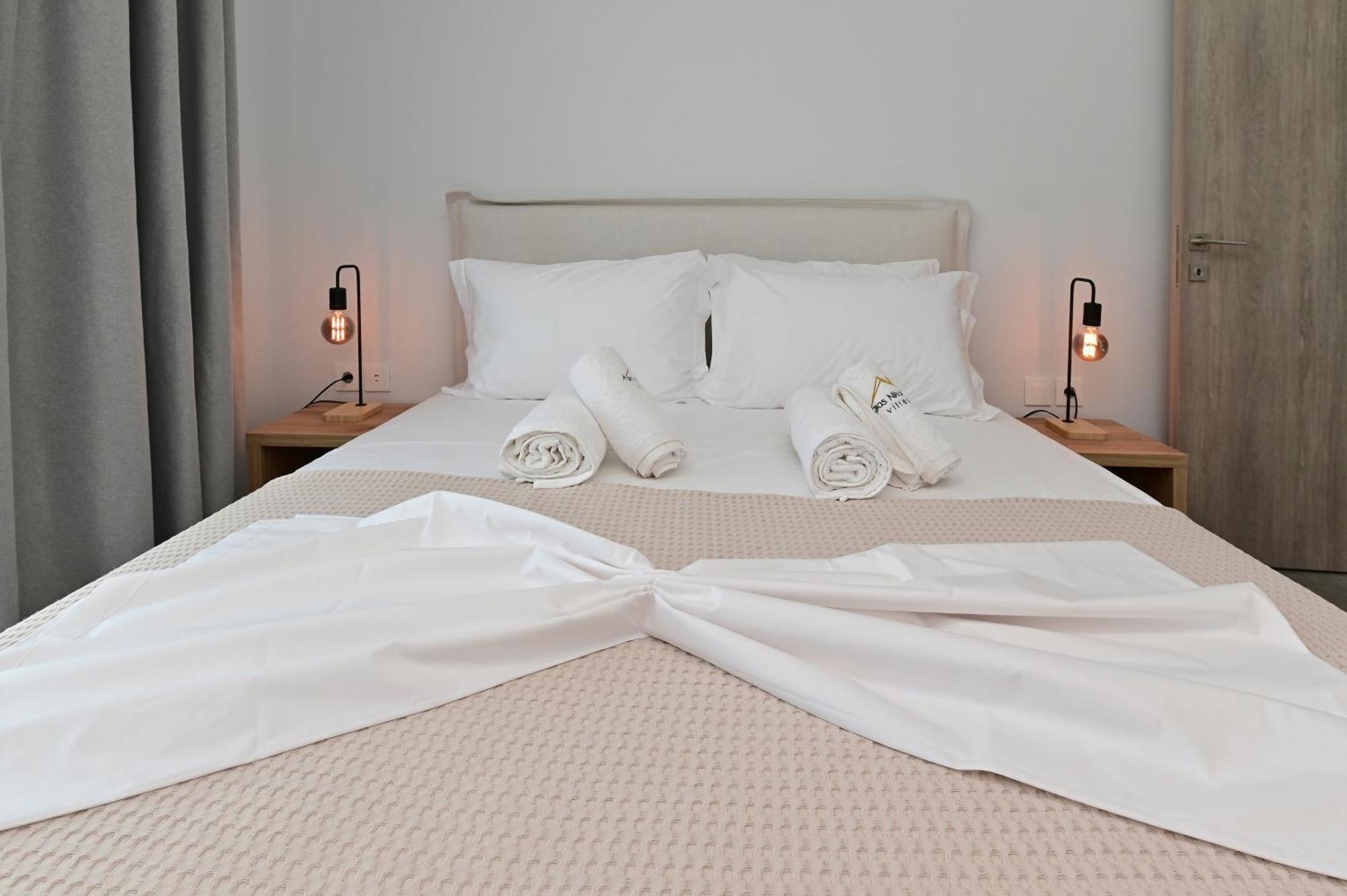 Agios Nikolaos Villas *
