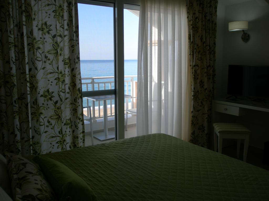 Aparthotel Haris And