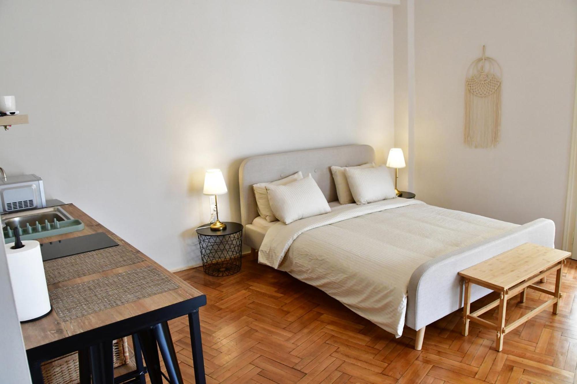 Apartment Aegina-town-old-center *