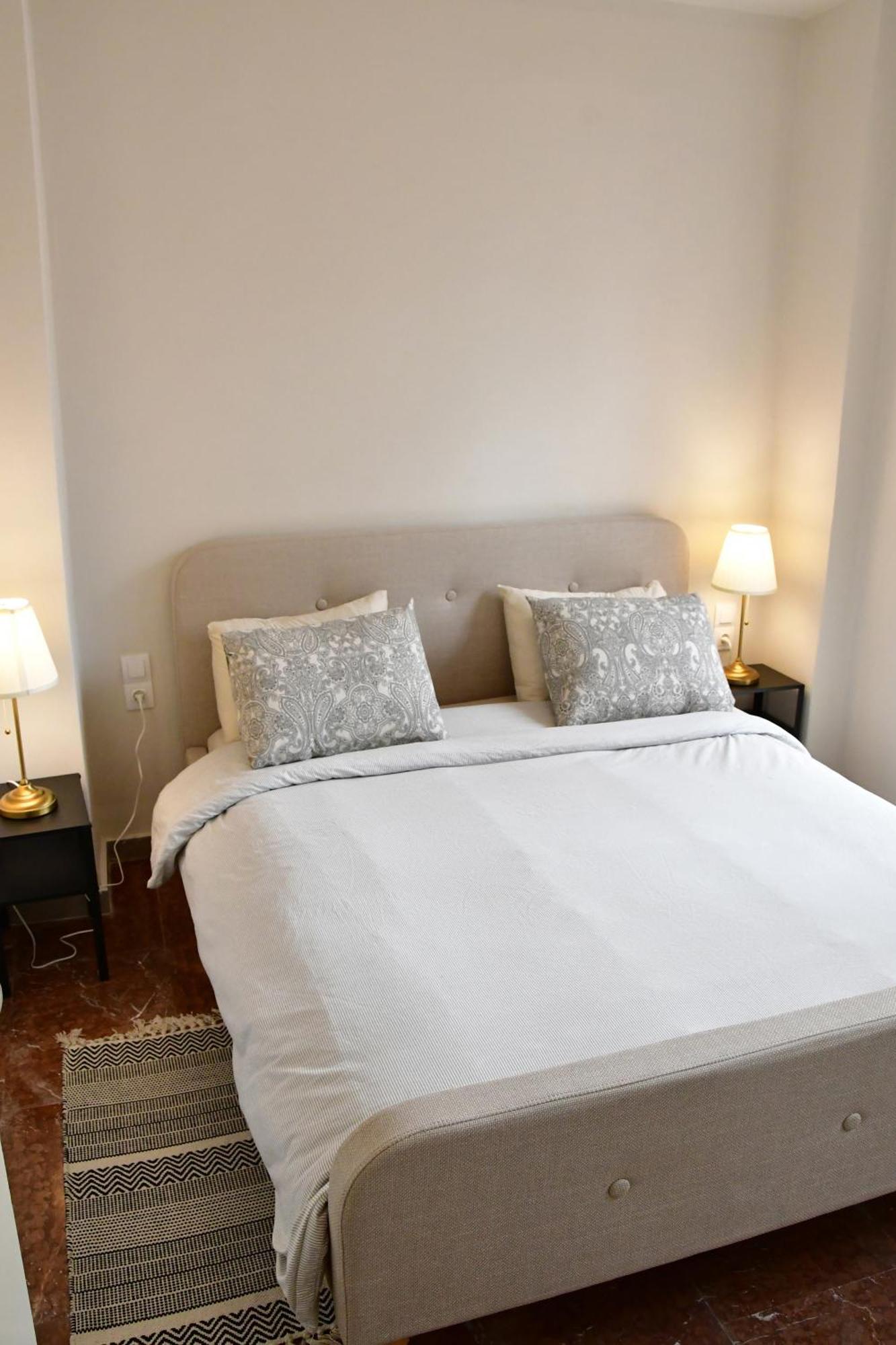 Apartment Aegina-town-old-center *