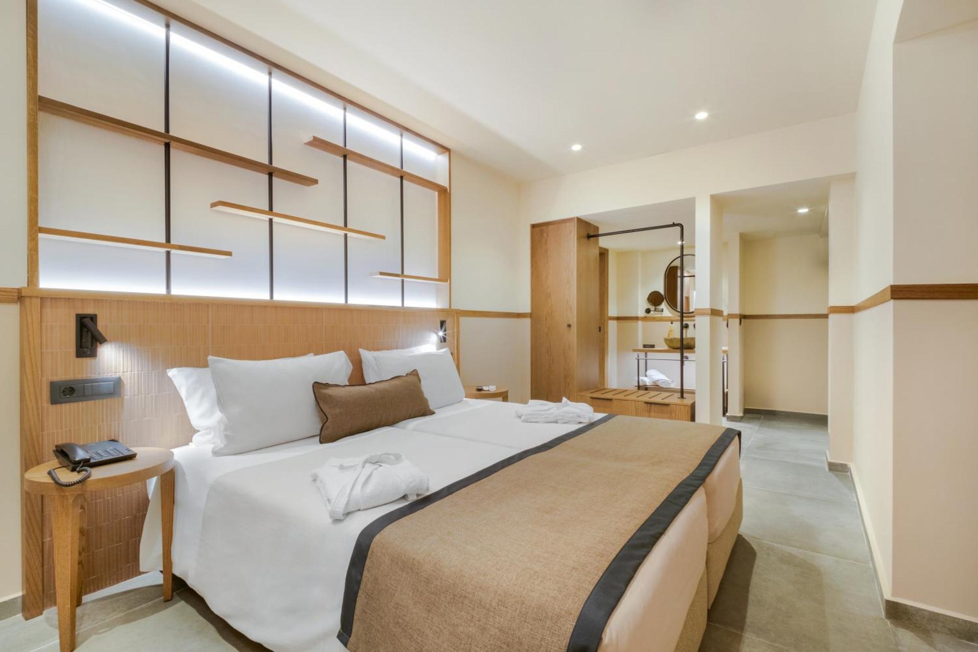 Hotel Capsis Astoria 4*