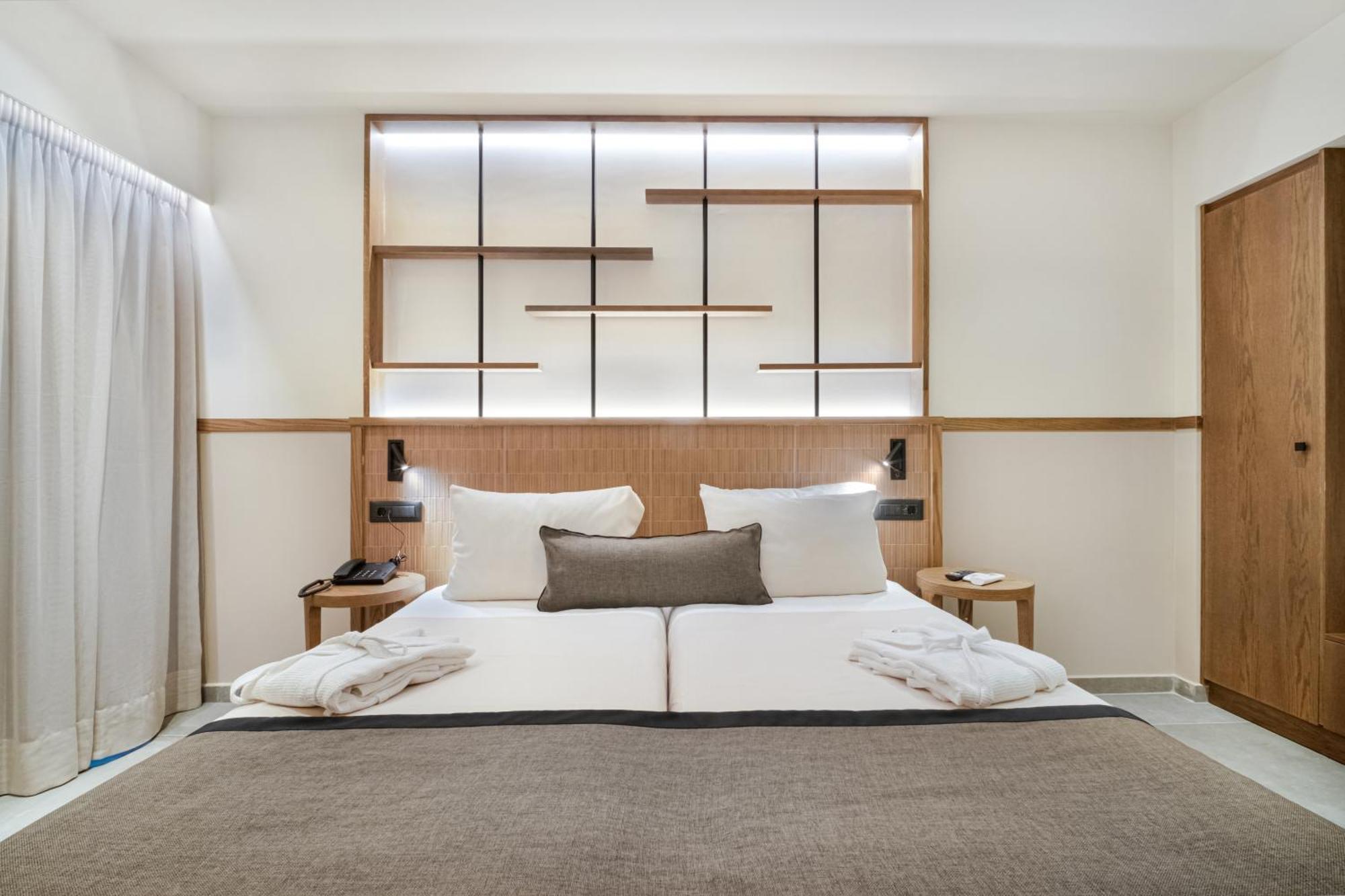Capsis Astoria 4*