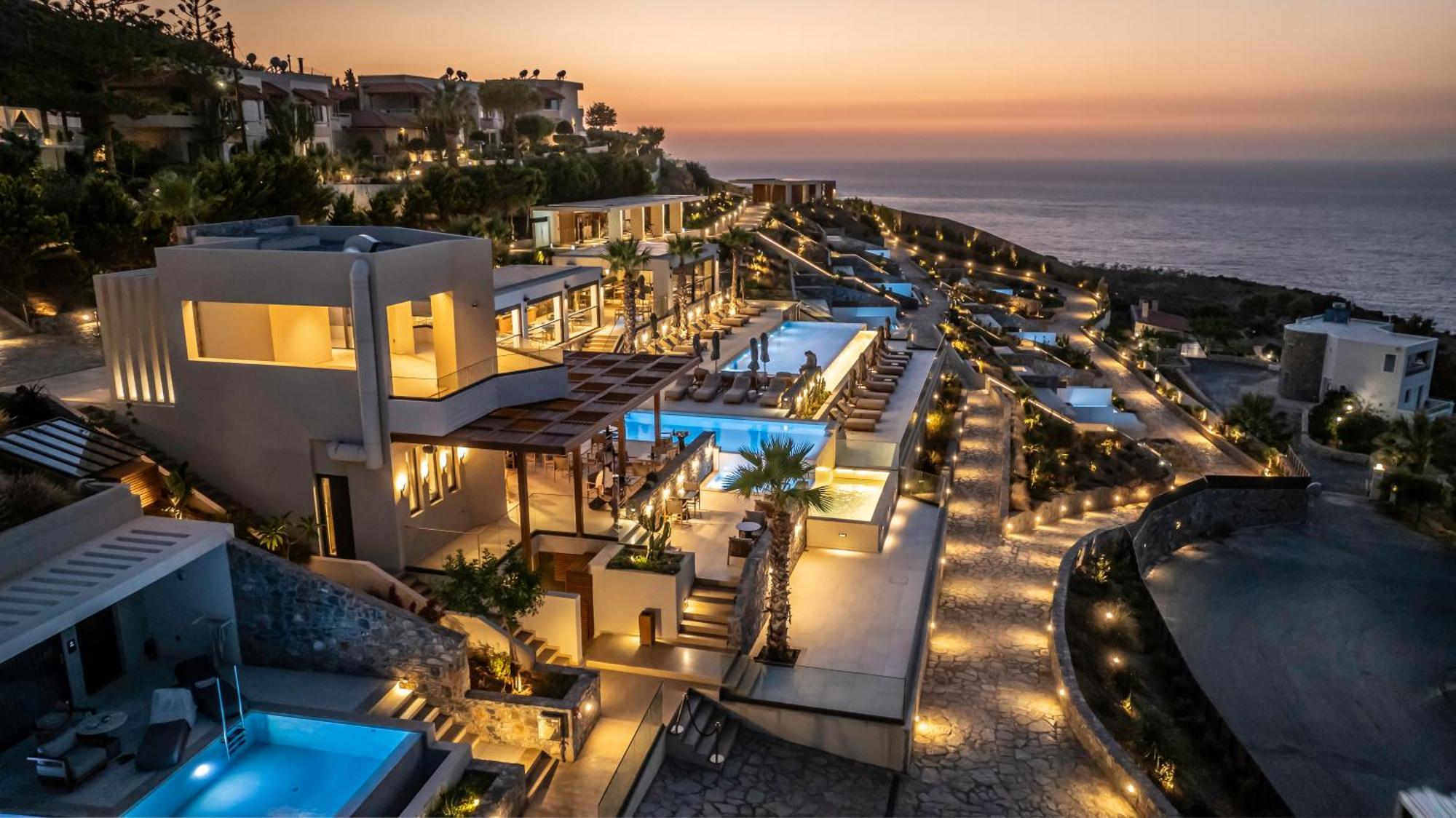Happy Cretan Aparthotel