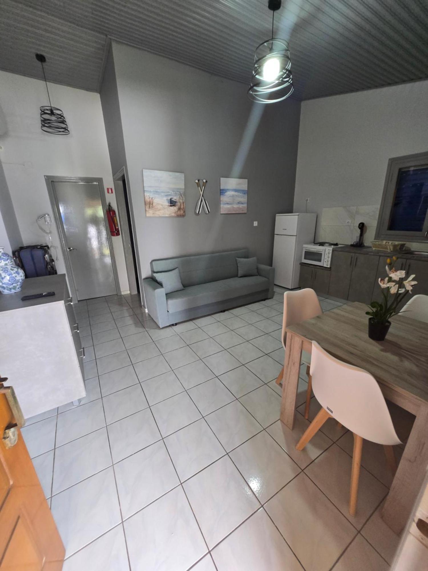 John & Jenny's Small Village Apartment *