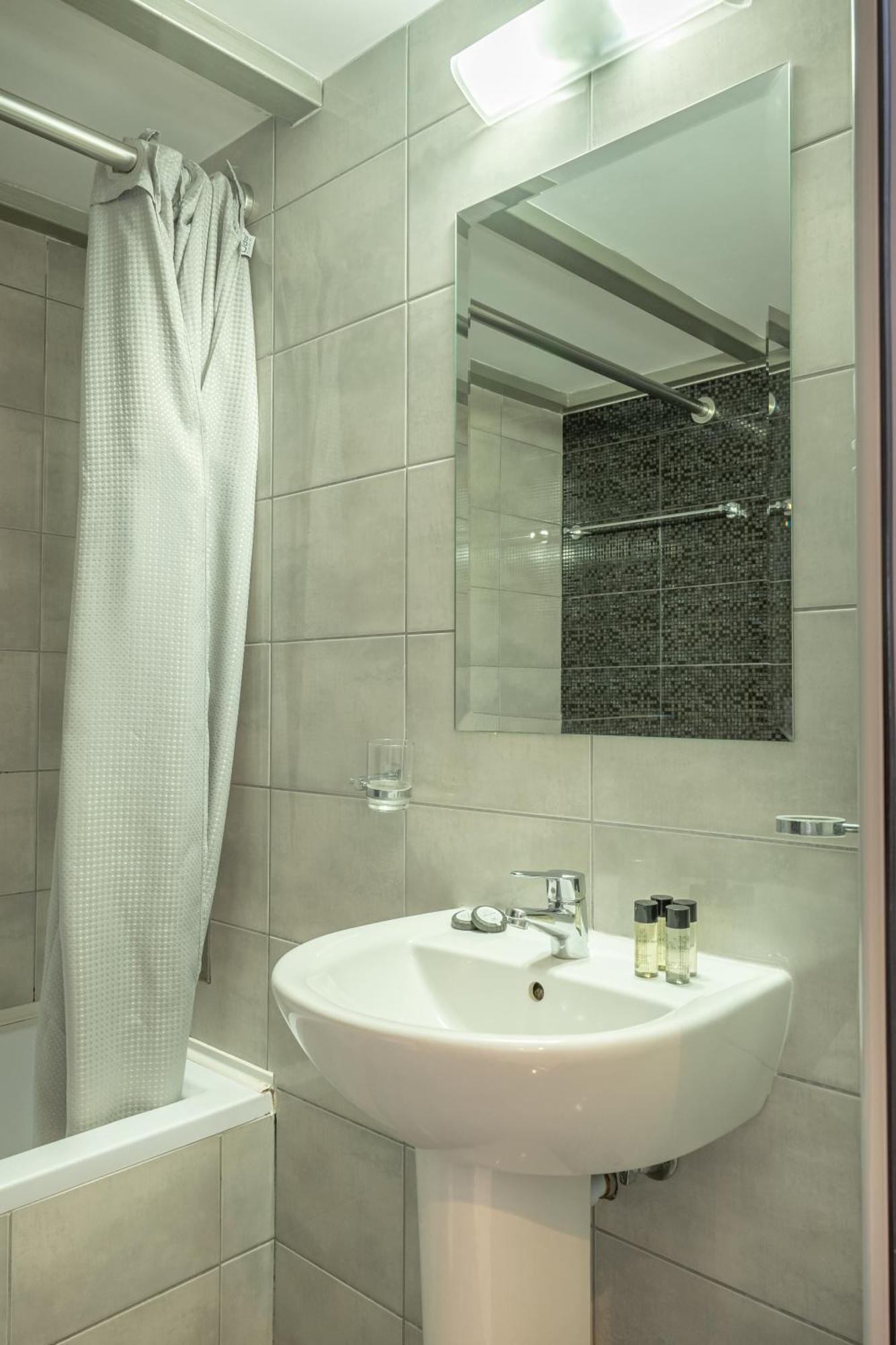 Fani Luxury Stavros *
