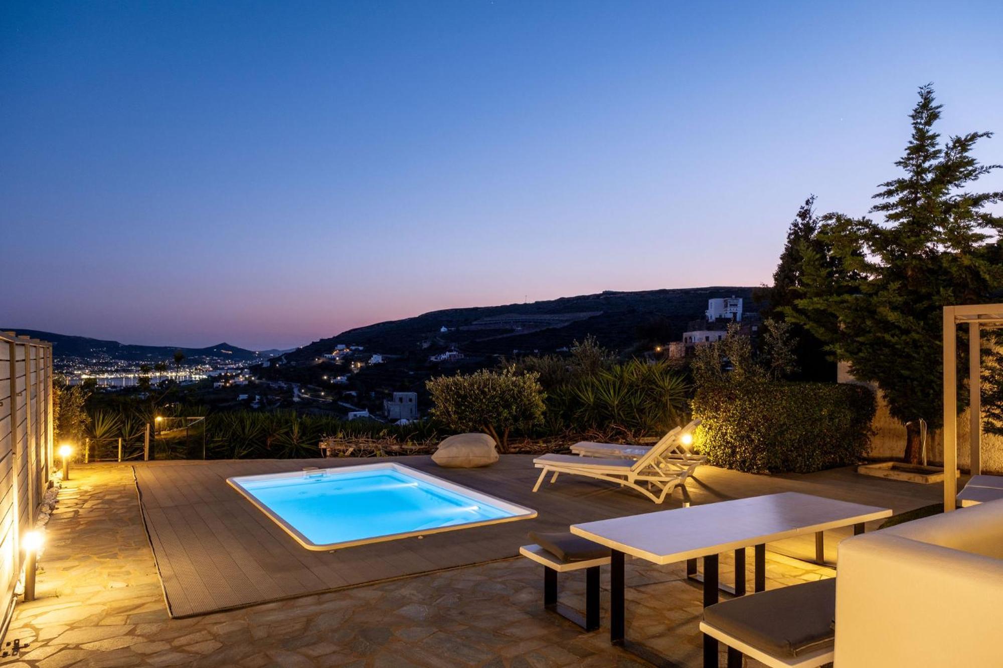 Azzurro Bianco Parikia (Paros)