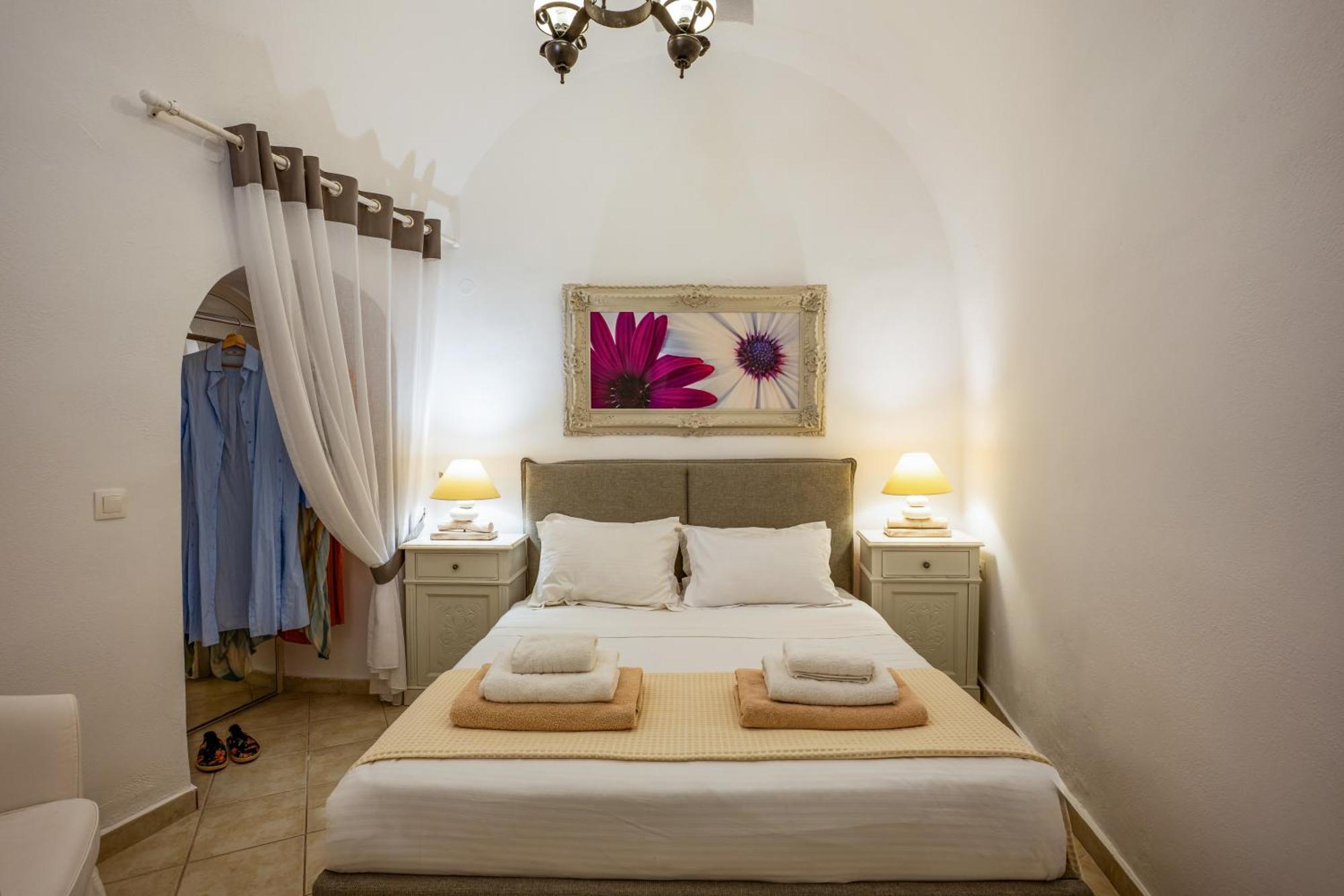 Mardanza House Imerovigli (Santorini)