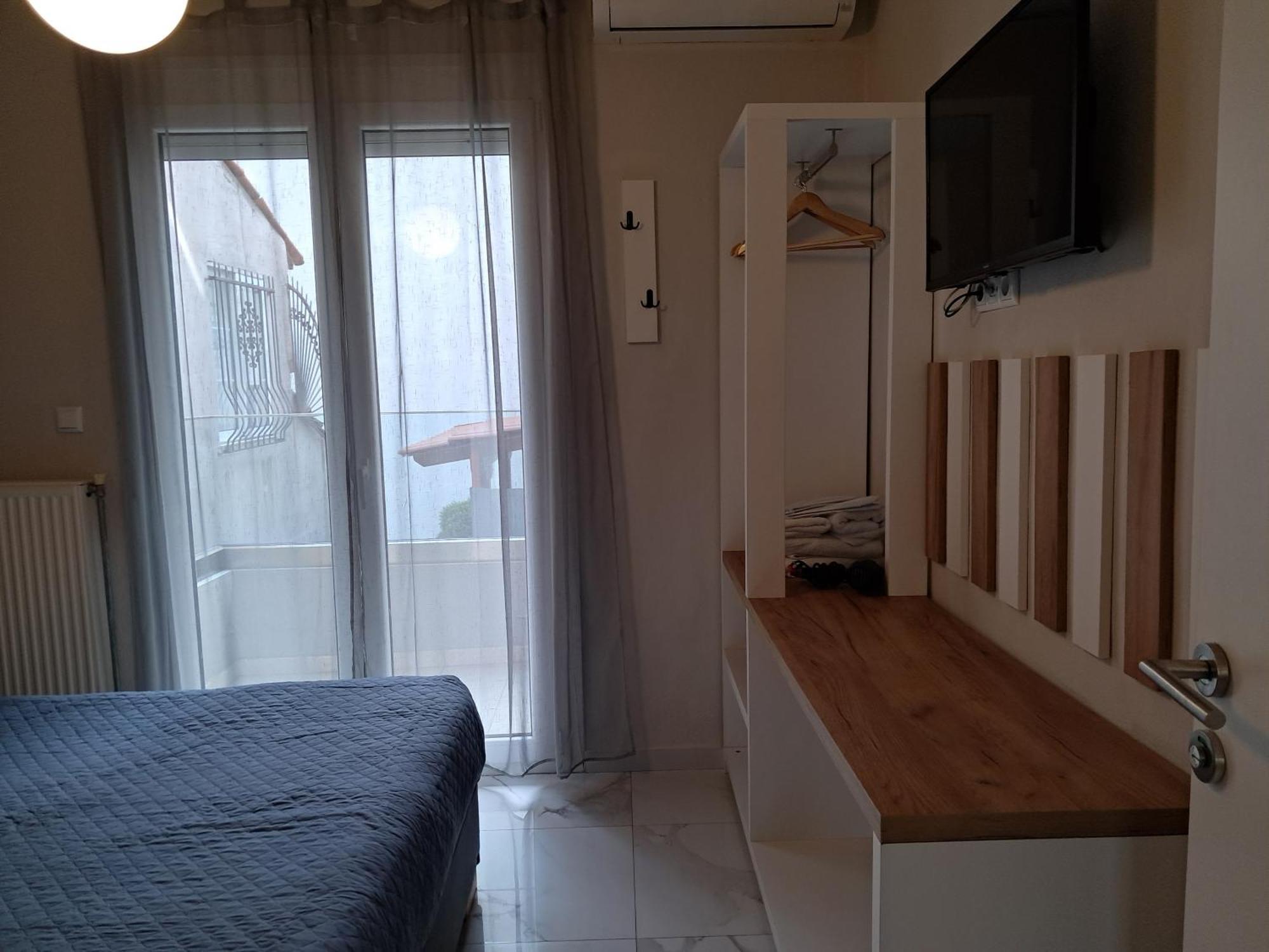 Blue View Apartment