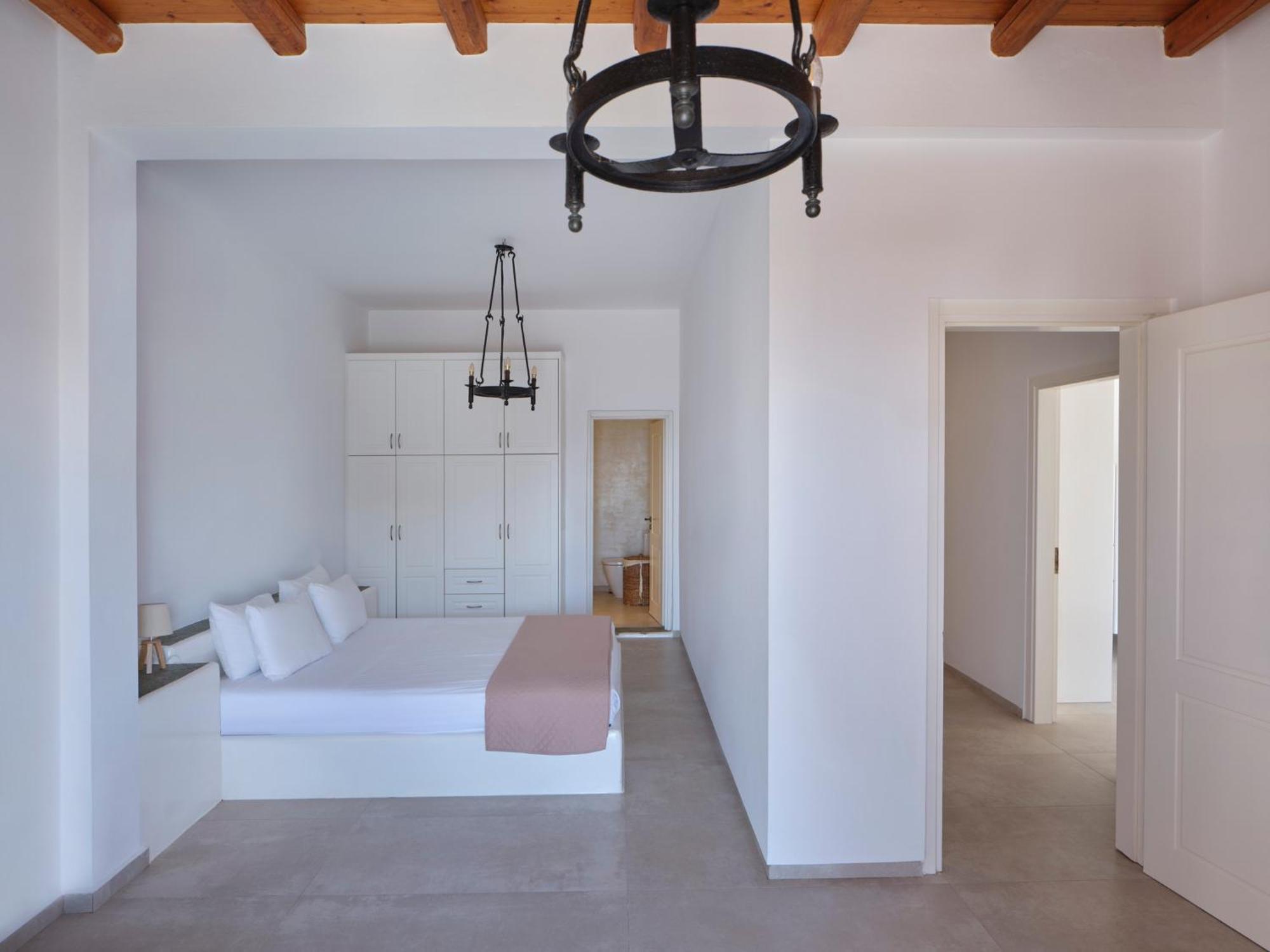 Stone With A Sea Water Swimming Pool And A Sea And Sunset View Holiday home Melissaki