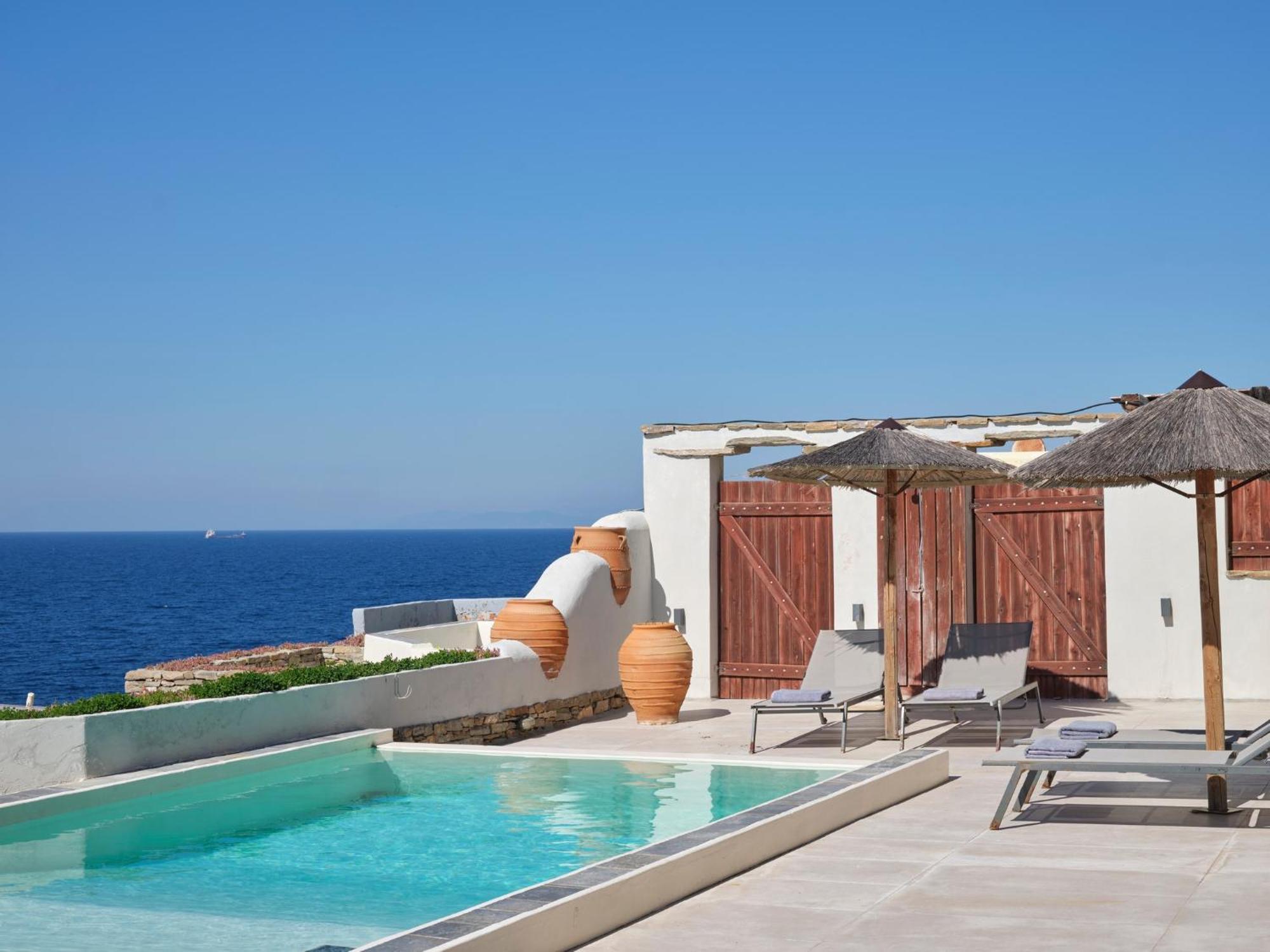 Stone With A Sea Water Swimming Pool And A Sea And Sunset View Holiday home Melissaki