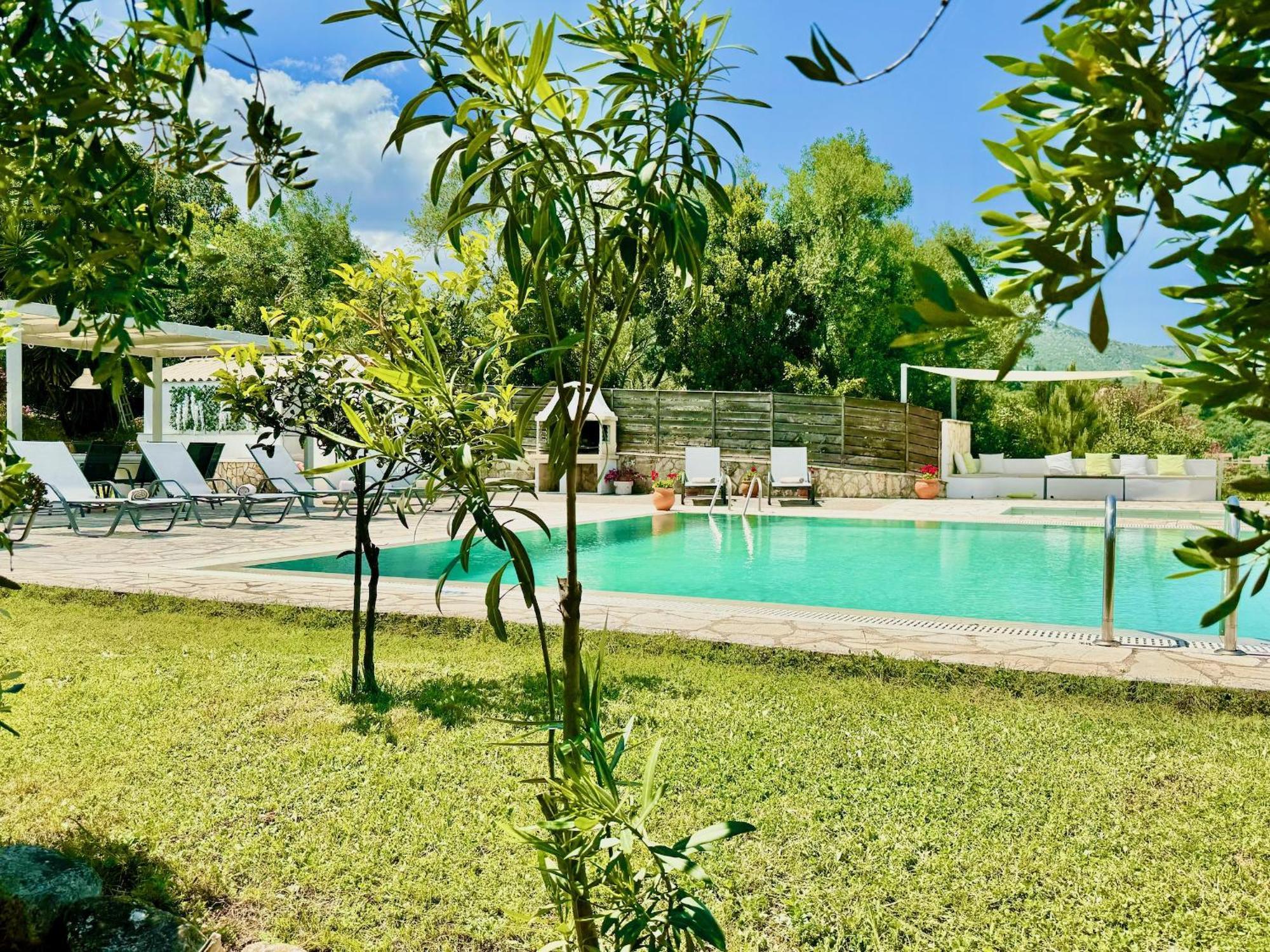 Kessar St Stephanos With Private Pool By Dadovillas Villa *